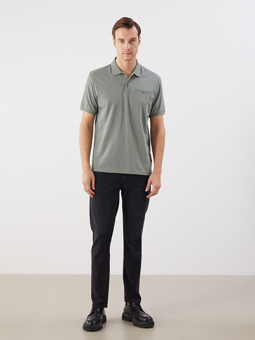 LCWAIKIKI Classic Men's Polo Neck T-Shirt -S5JT24Z8-YNY