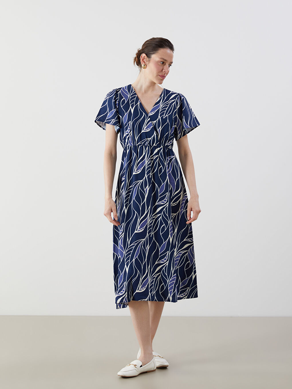 Lacivert Kruvaze Yaka Desenli Elbise