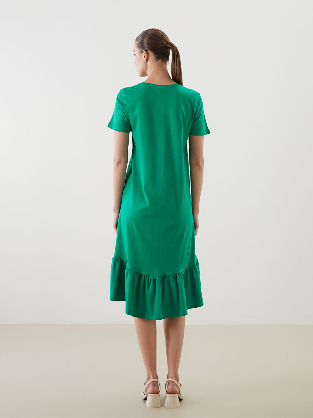 LCWAIKIKI Classic Crew Neck A-Line Dress -S5JT89Z8-CX0
