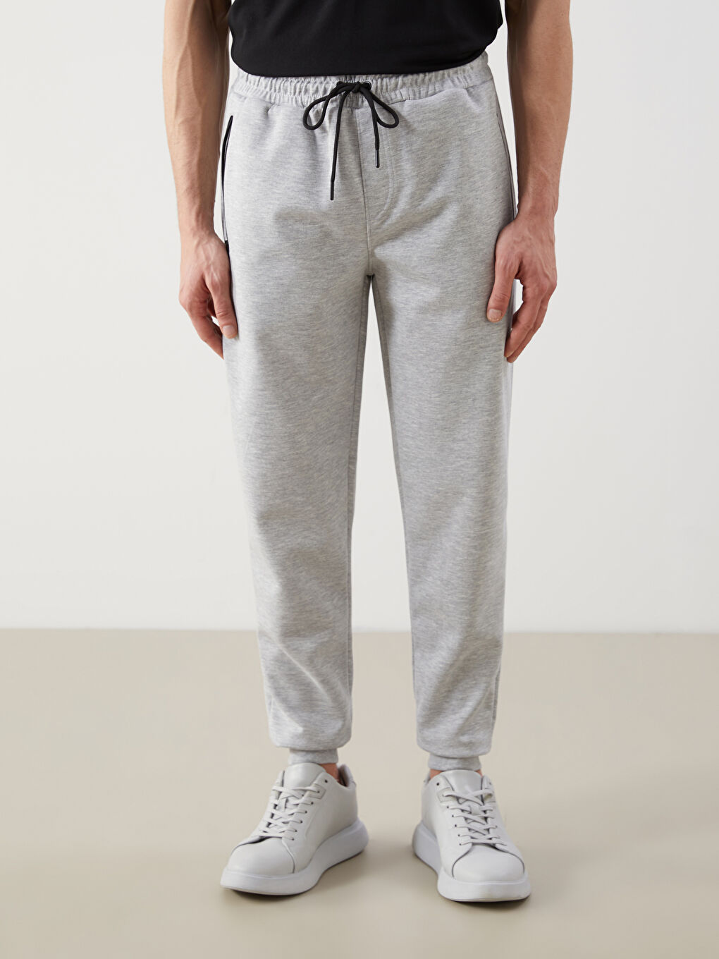 Standard Fit Men's Jogger Sweatpants -S5JU10Z8-EEY