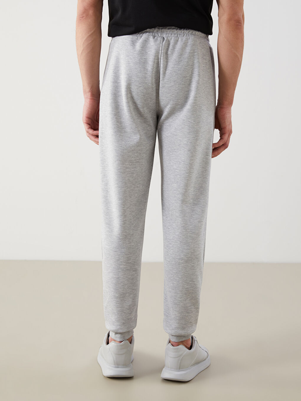 Standard Fit Men's Jogger Sweatpants -S5JU10Z8-EEY