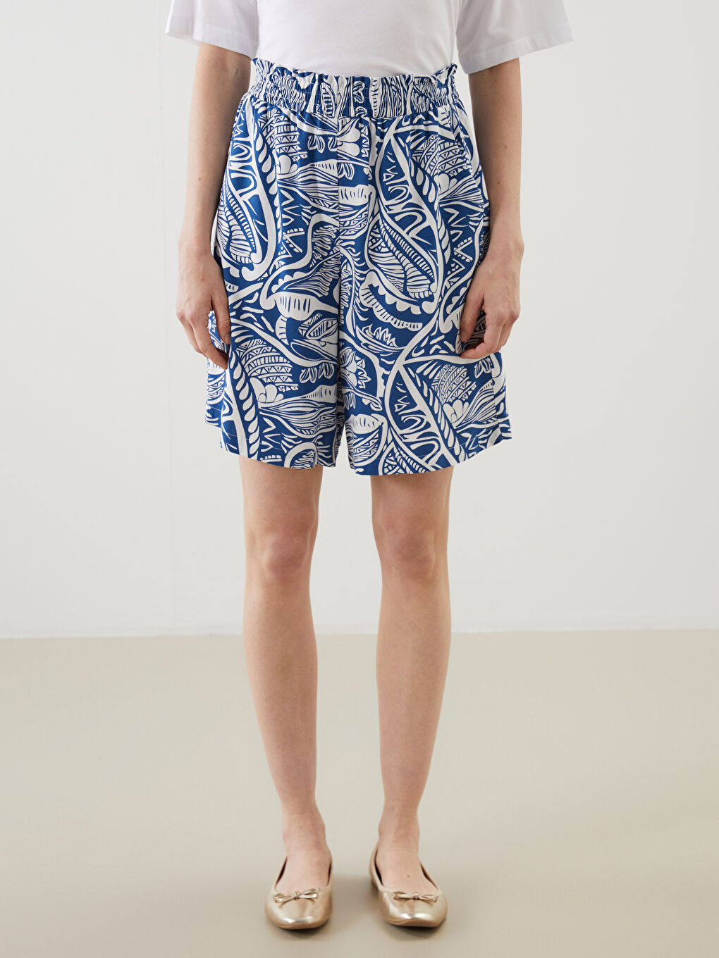 LC Waikiki Woman NAVY Shorts -S5JU42Z8-LSJ