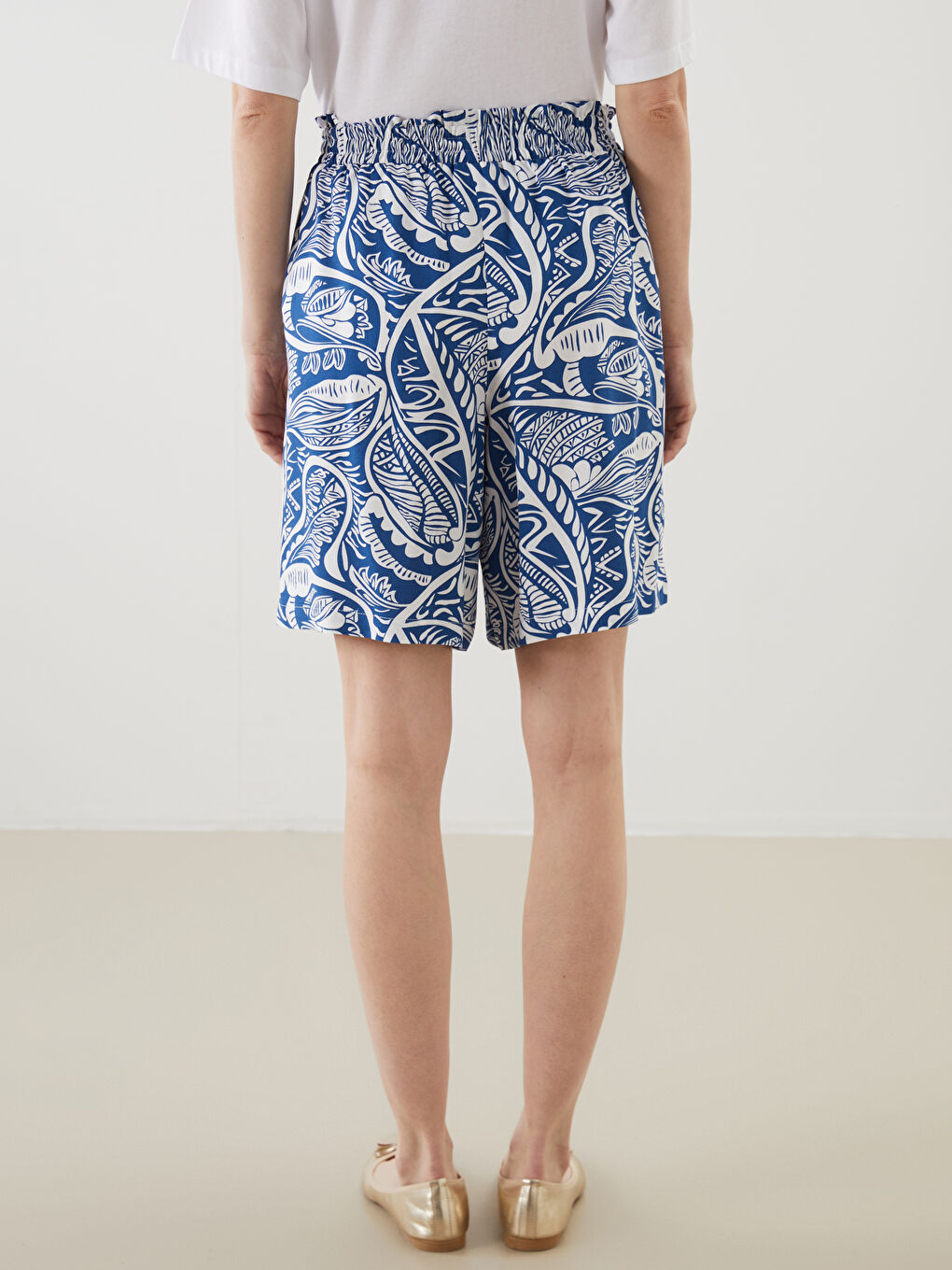 LC Waikiki Woman NAVY Shorts -S5JU42Z8-LSJ