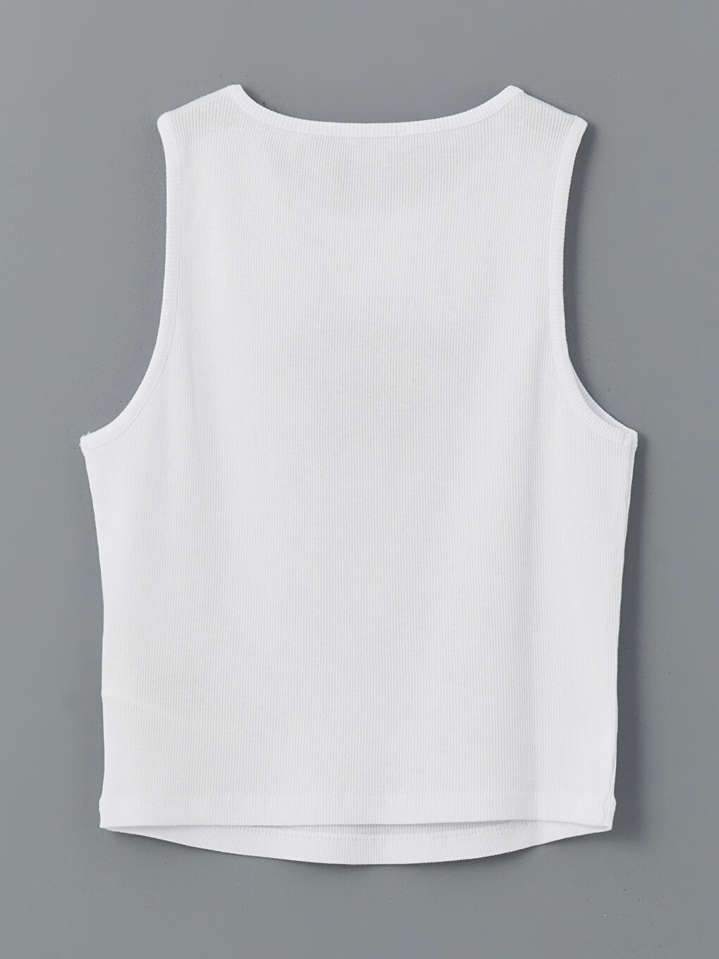 Beyaz Bisiklet Yaka Nakışlı Kadın Spor Atlet-5