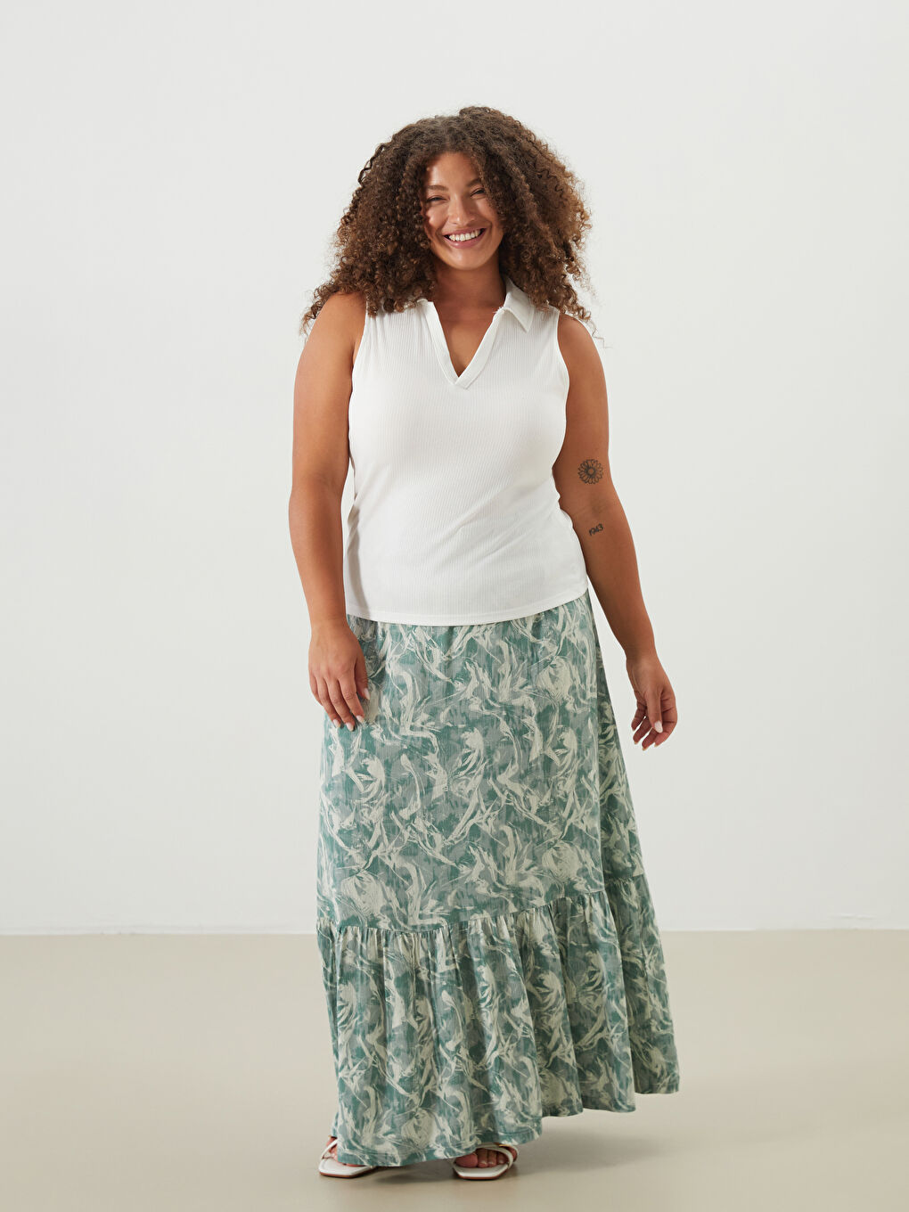 Ekru Polo Yaka Kadın Atlet-1