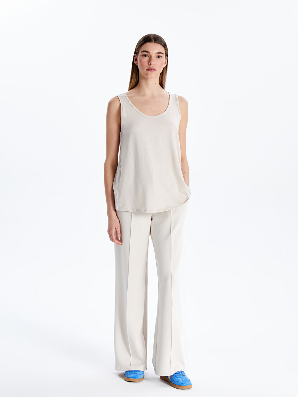 Әйелдерге арналған спорттық майка U мойын-1