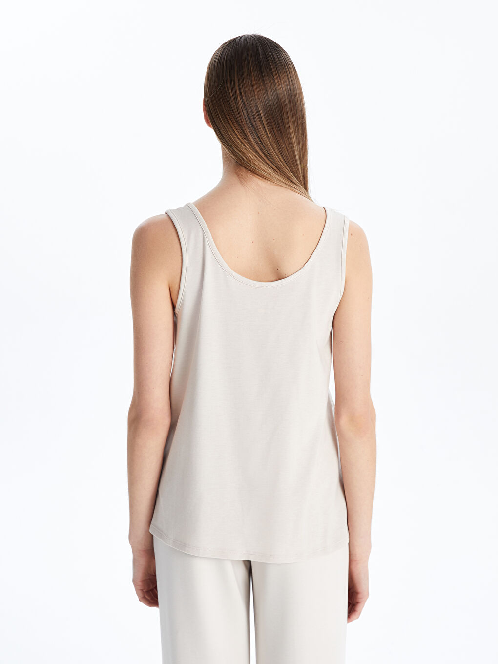 Әйелдерге арналған спорттық майка U мойын-3