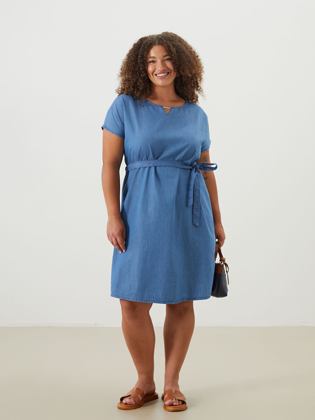 Crew Neck Mini Denim Dress -S5JY15Z8-563