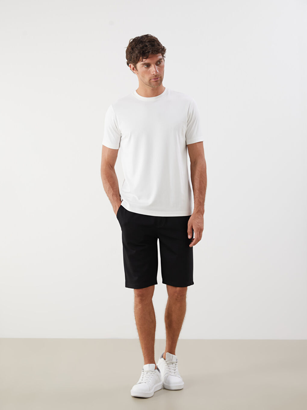 Standard Fit Men's Shorts -S5JY34Z8-CVL