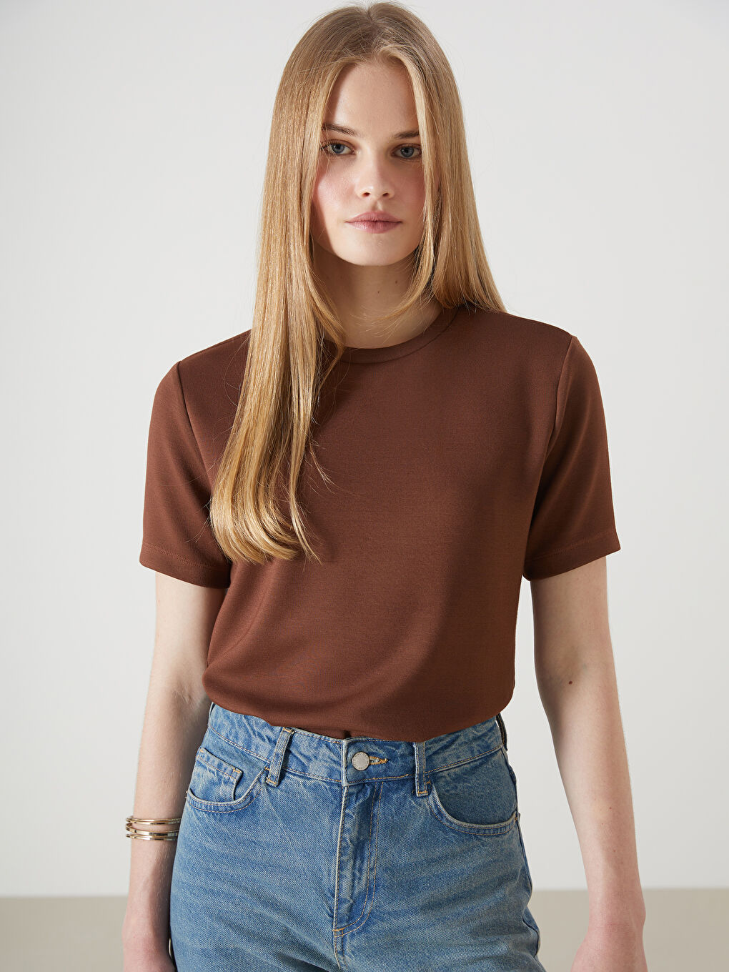 Crew Neck Women's T-Shirt -S5JY43Z8-R3D
