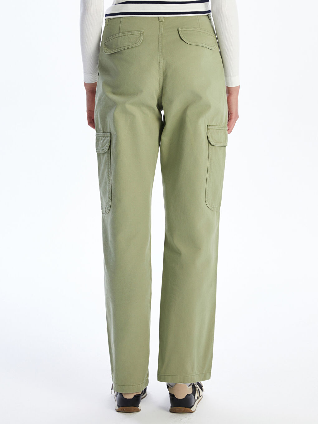 Straight Fit Women's Cargo Jeans-3