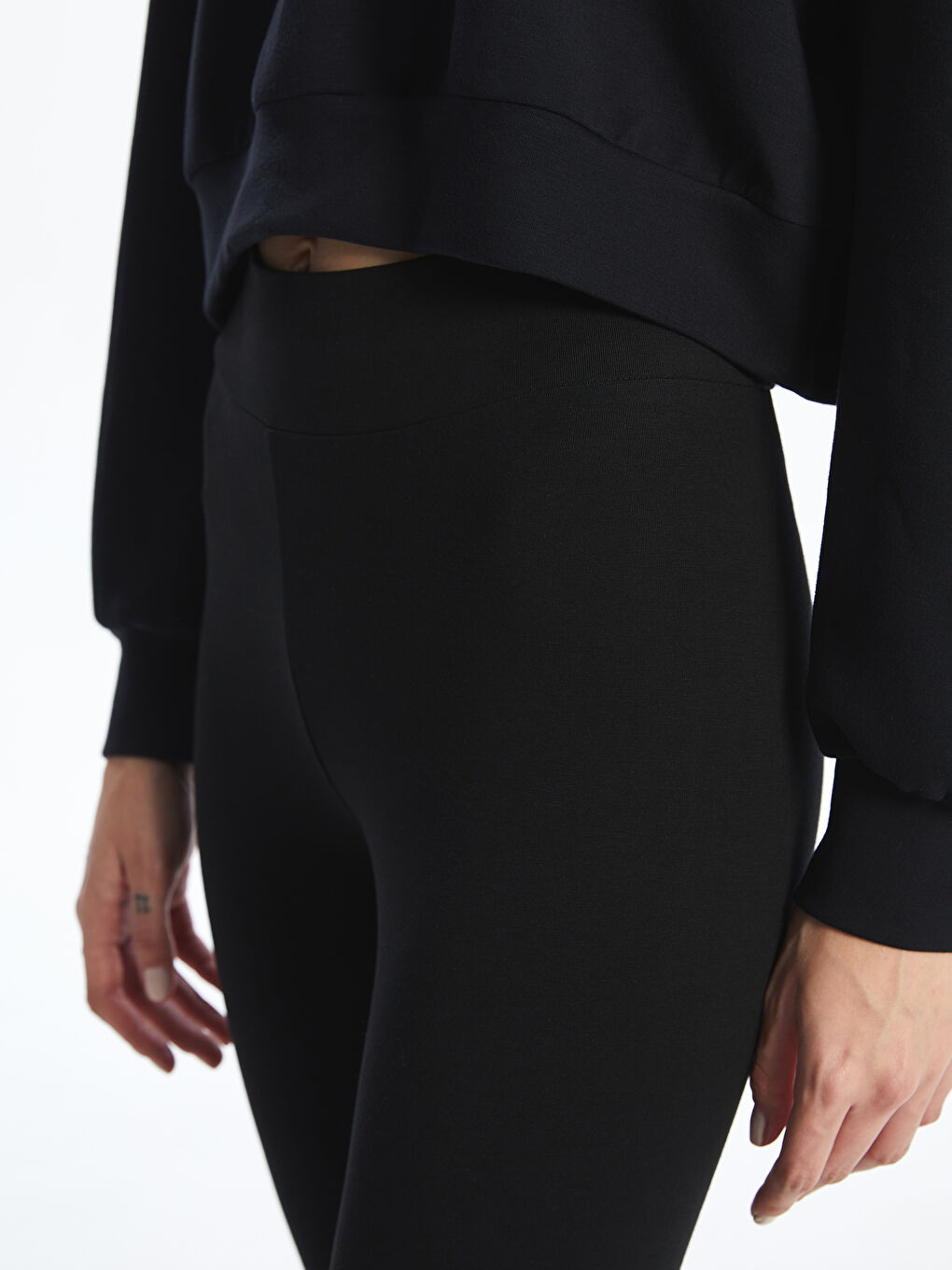 Siyah Beli Lastikli Kadın Spor Tayt-2