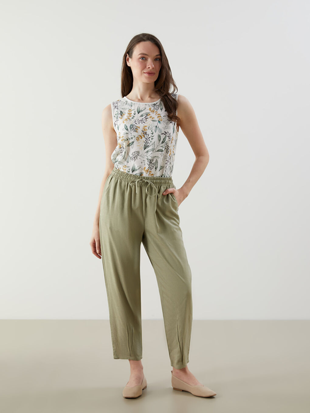 Ženske pantalone sa mešavionom lana šargarepa izleda -S5K040Z8-F47