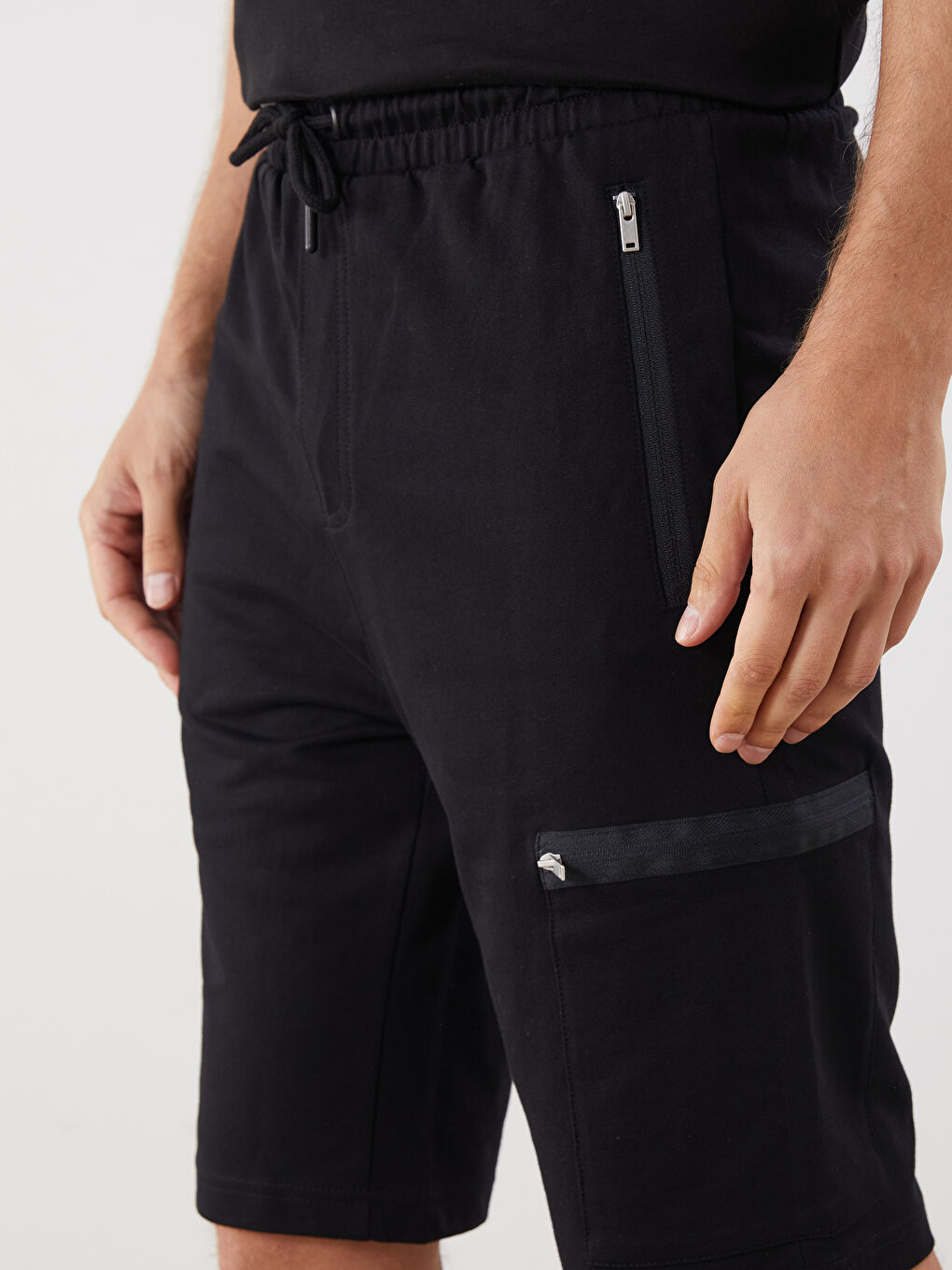 LCWAIKIKI Classic Standard Fit Men's Shorts -S5K042Z8-CVL