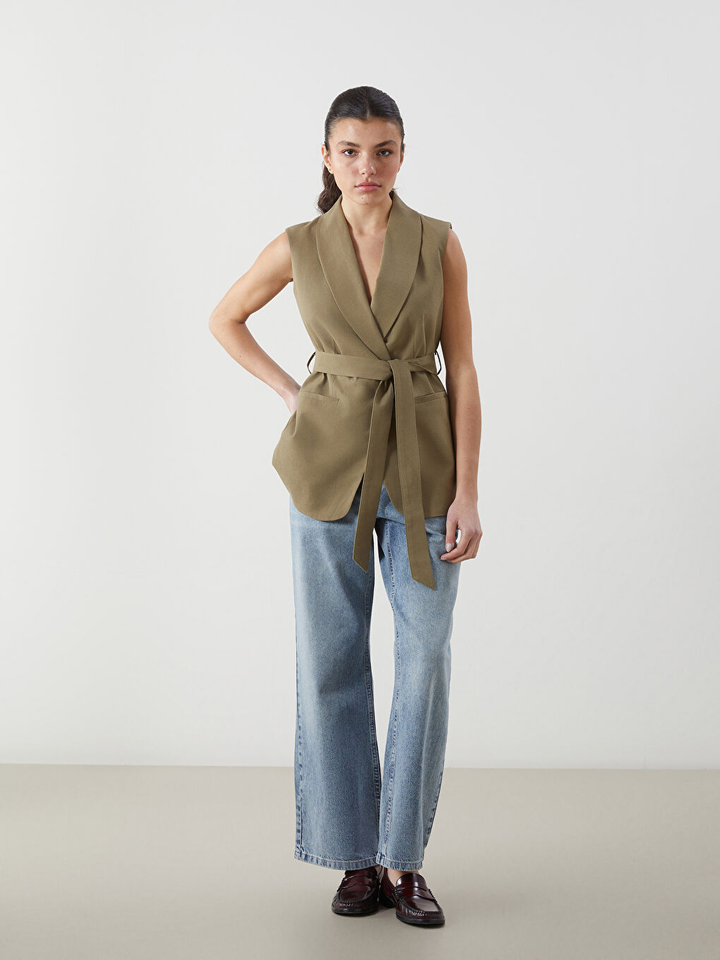 Haki Ceket Yaka Keten Karışımlı Kadın Klasik Yelek-2