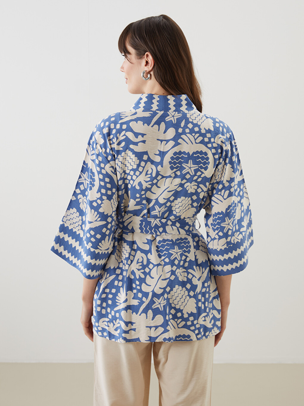 Mavi Şal Yaka Desenli Oversize Kadın Kimono-3