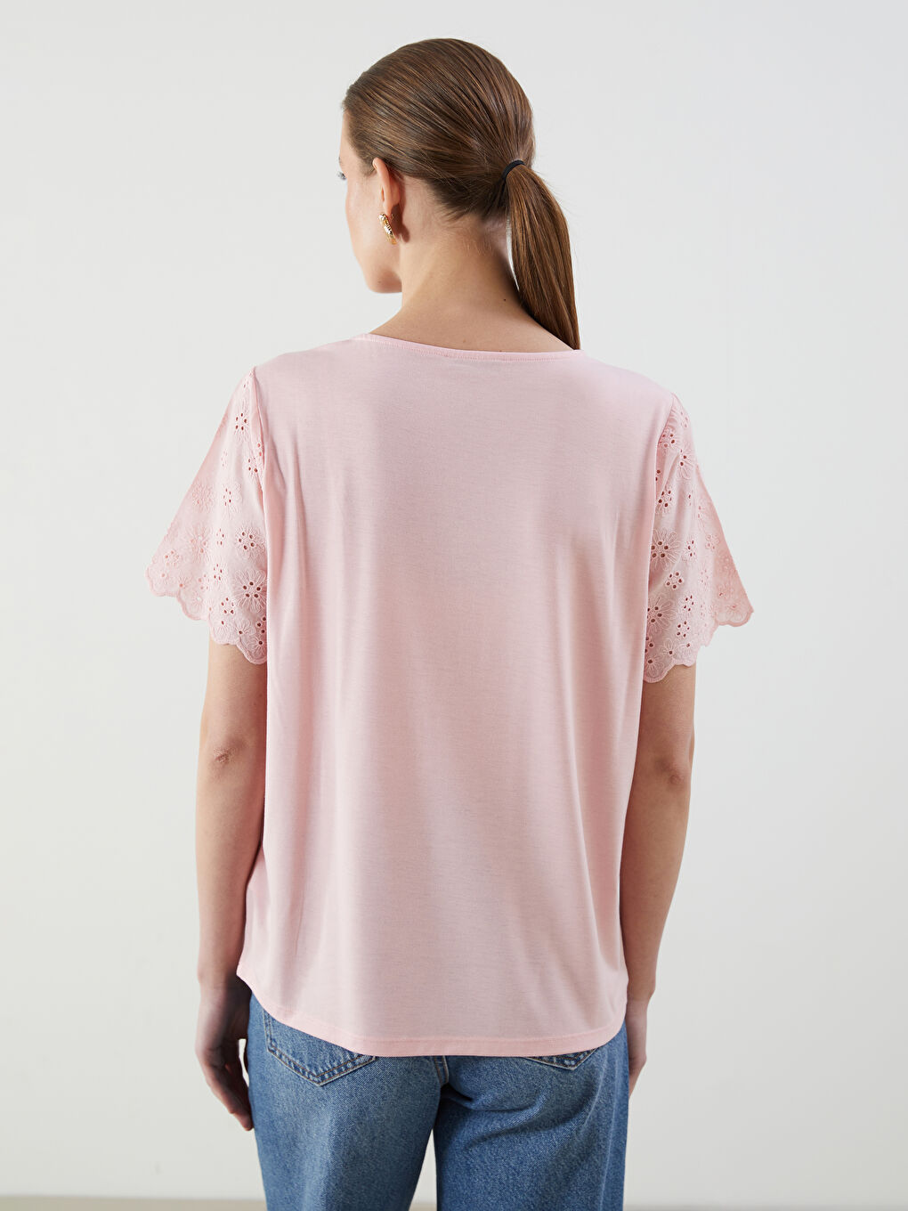 Crew Neck Embroidered Women's Blouse -S5K323Z8-G1W