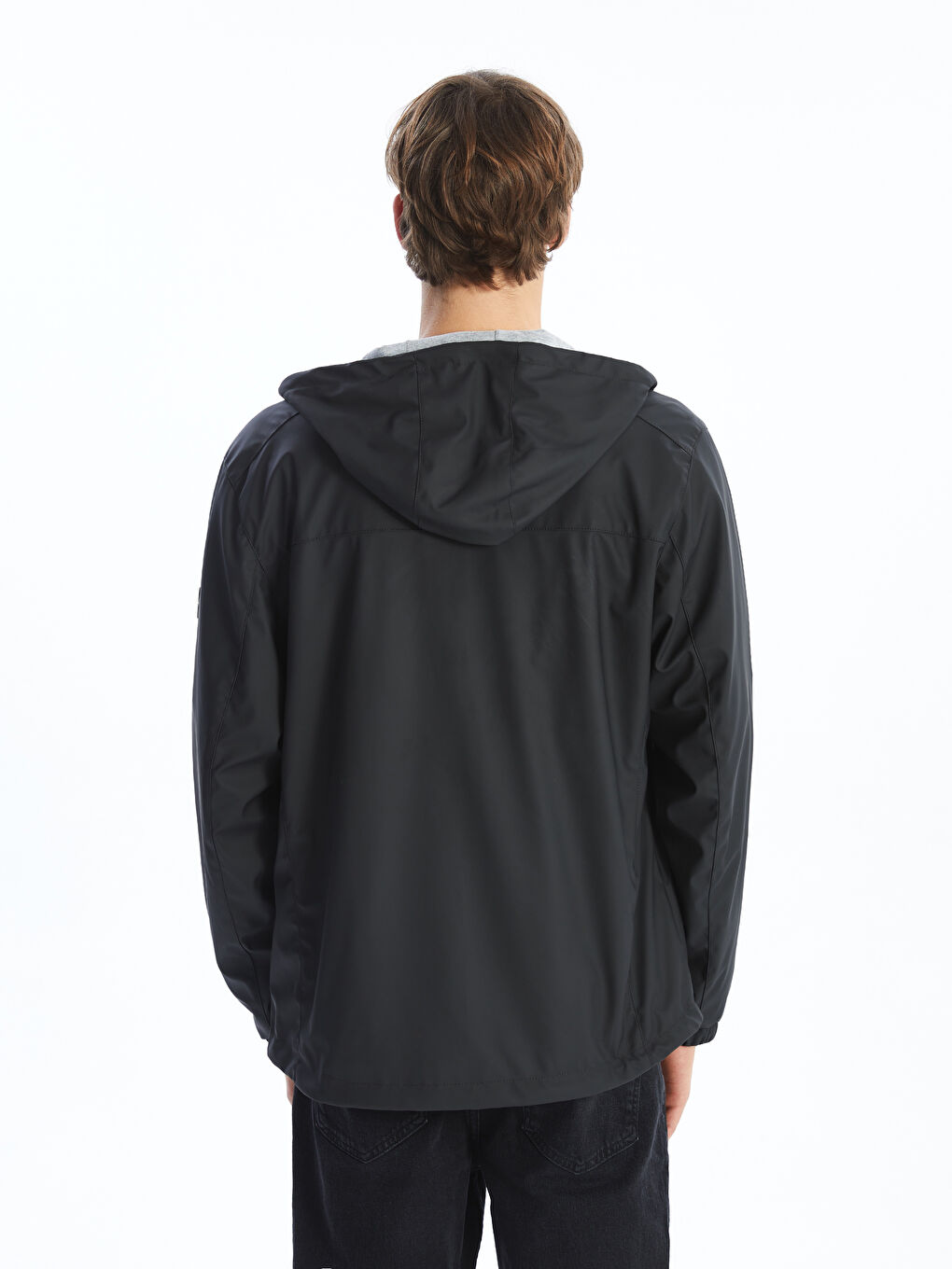 Siyah Standart Kalıp Kapüşonlu Erkek İnce Mont-9
