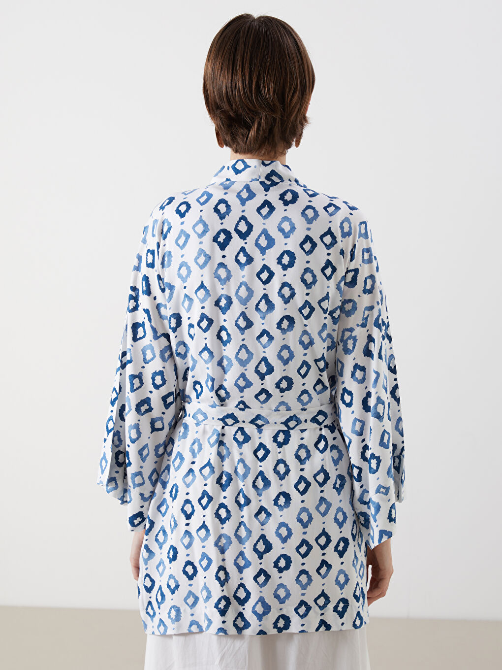 Shawl Collar Patterned Oversize Women's Kimono-3