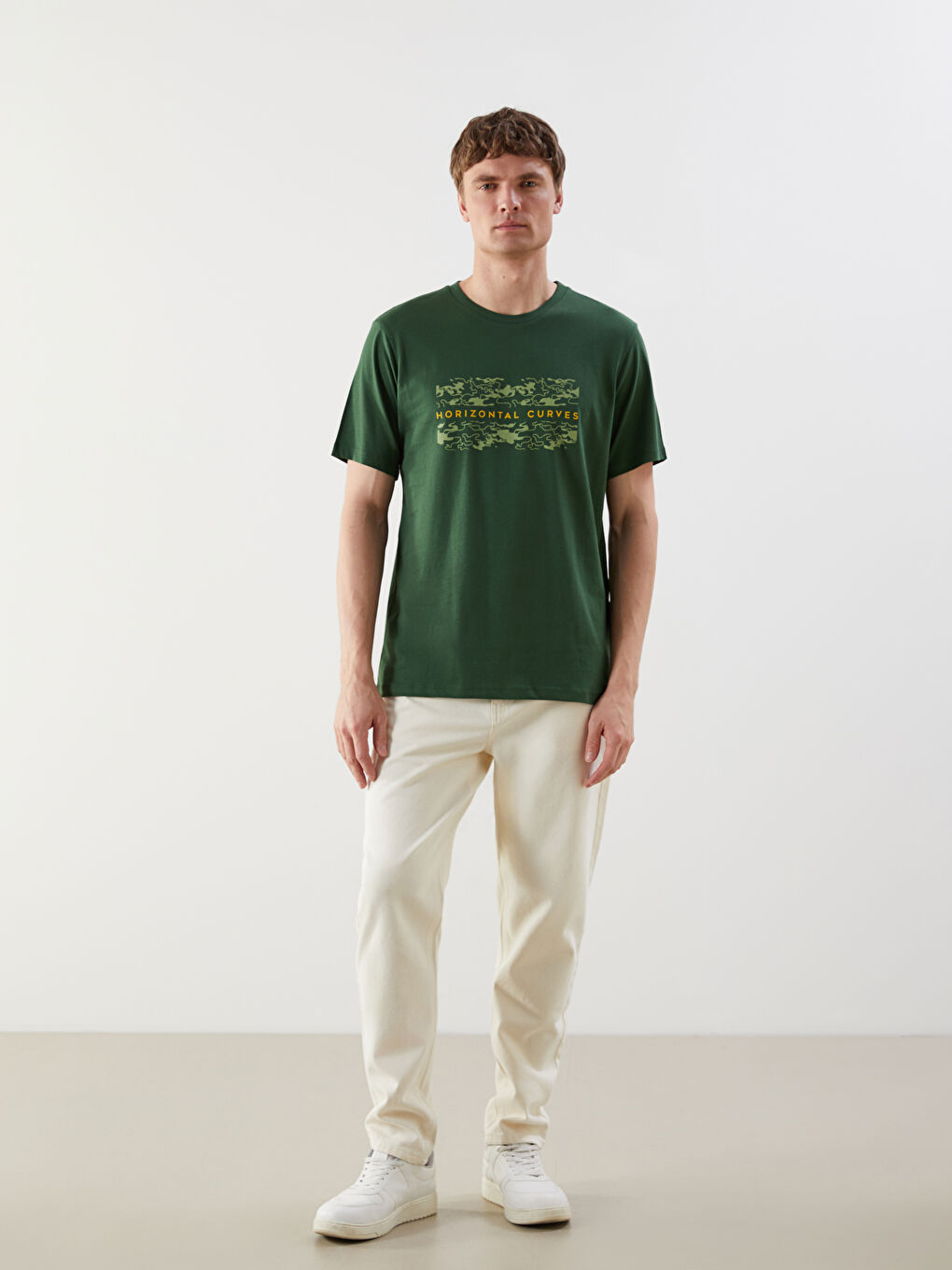 Yeşil Bisiklet Yaka Baskılı Erkek Tişört-1