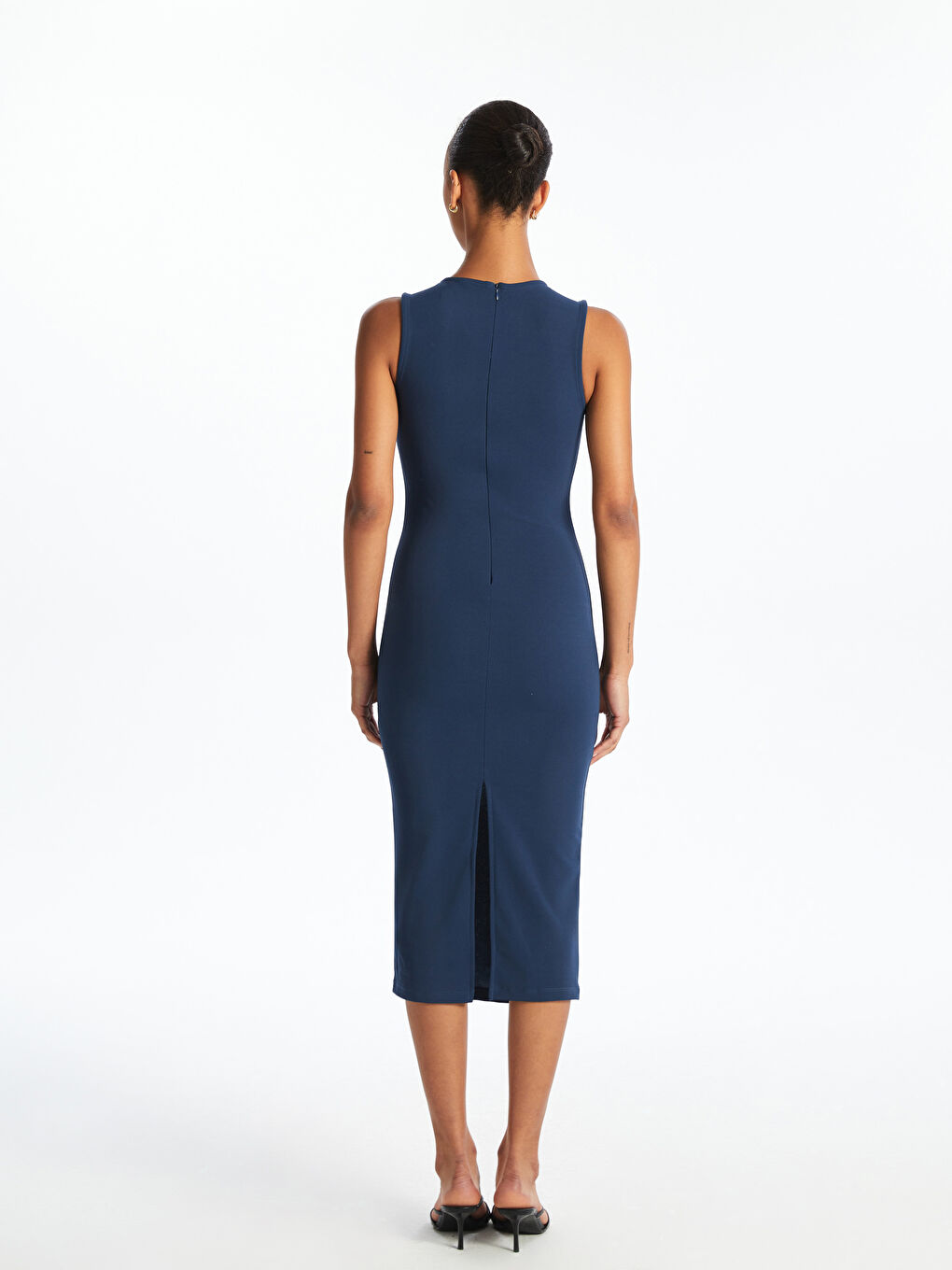 Crew Neck Bodycon Dress-3
