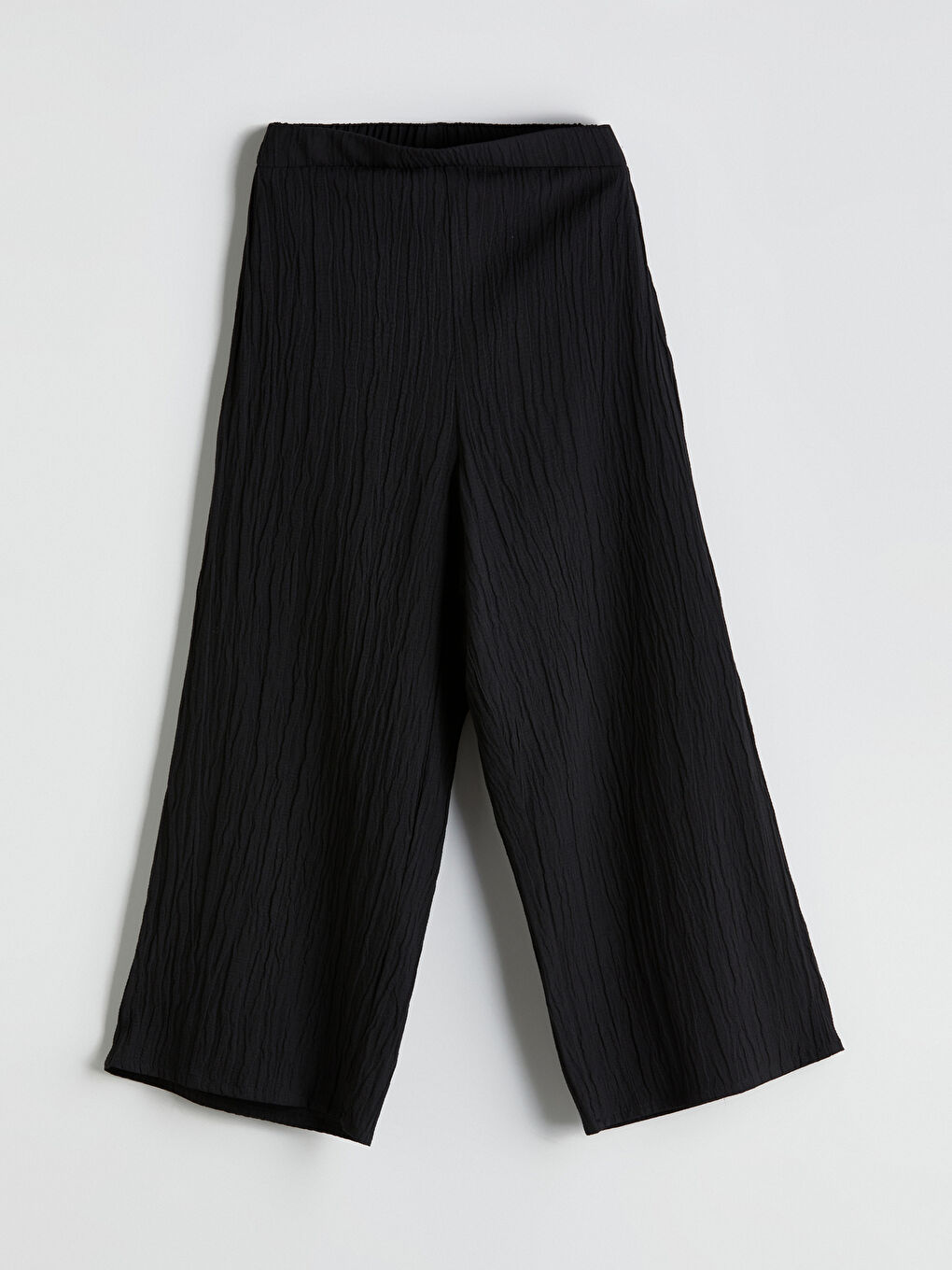 Woman BLACK Capri Trousers -S5K464Z8-CVL