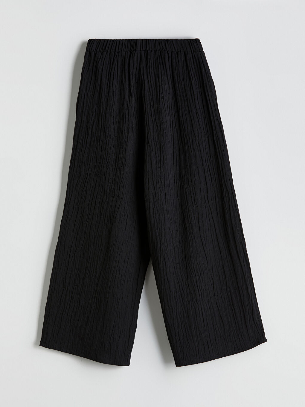 Woman BLACK Capri Trousers -S5K464Z8-CVL