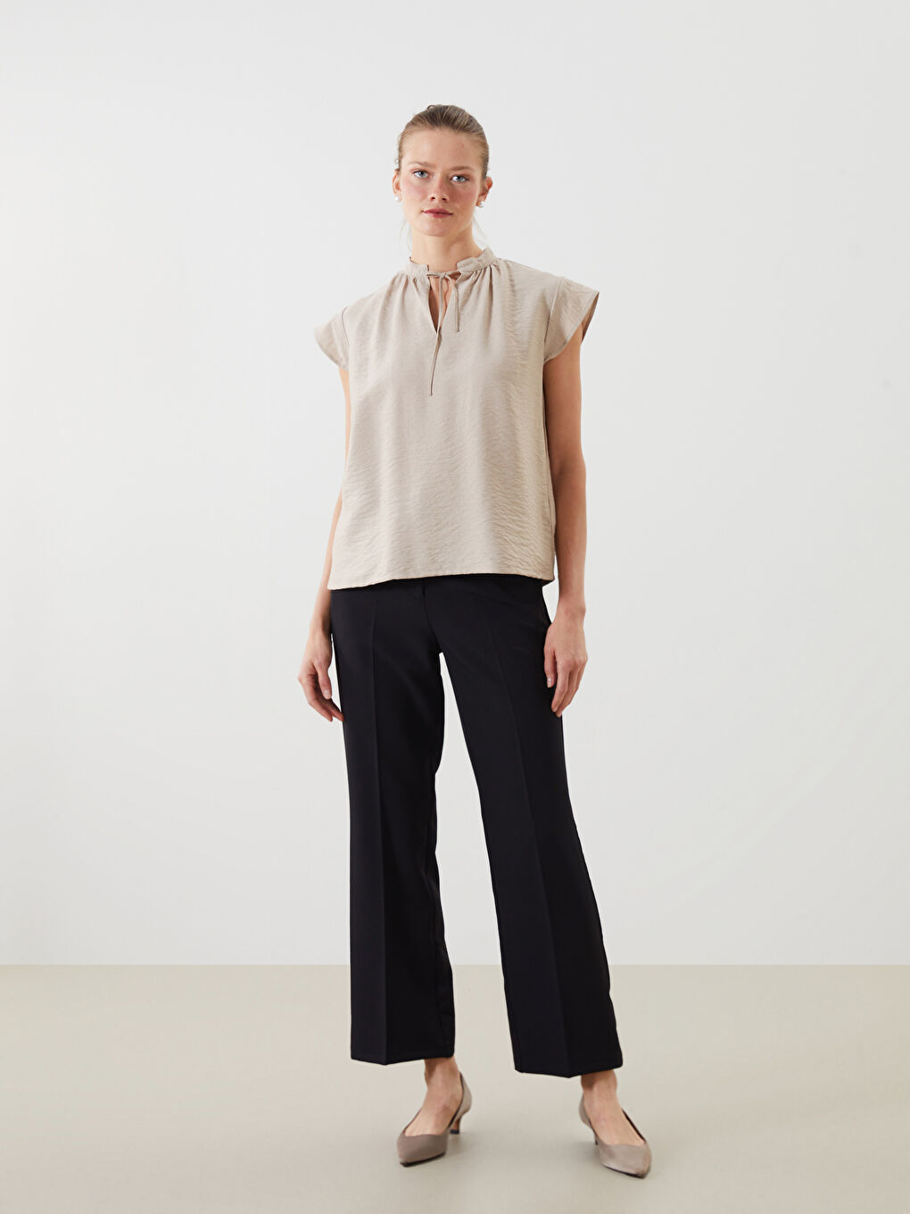 Siyah Standart Fit Kadın Cigarette Pantolon