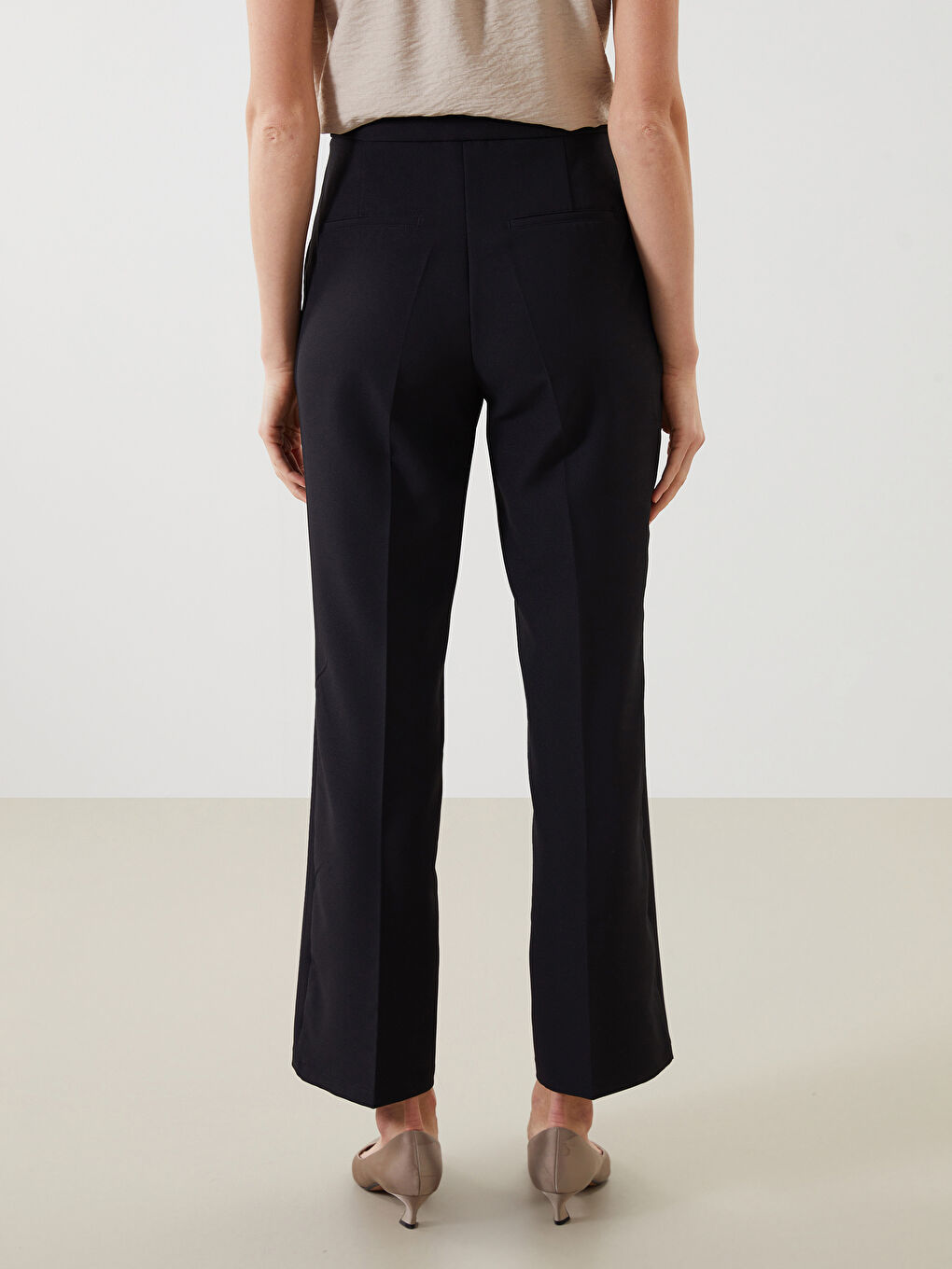 Siyah Standart Fit Kadın Cigarette Pantolon-3