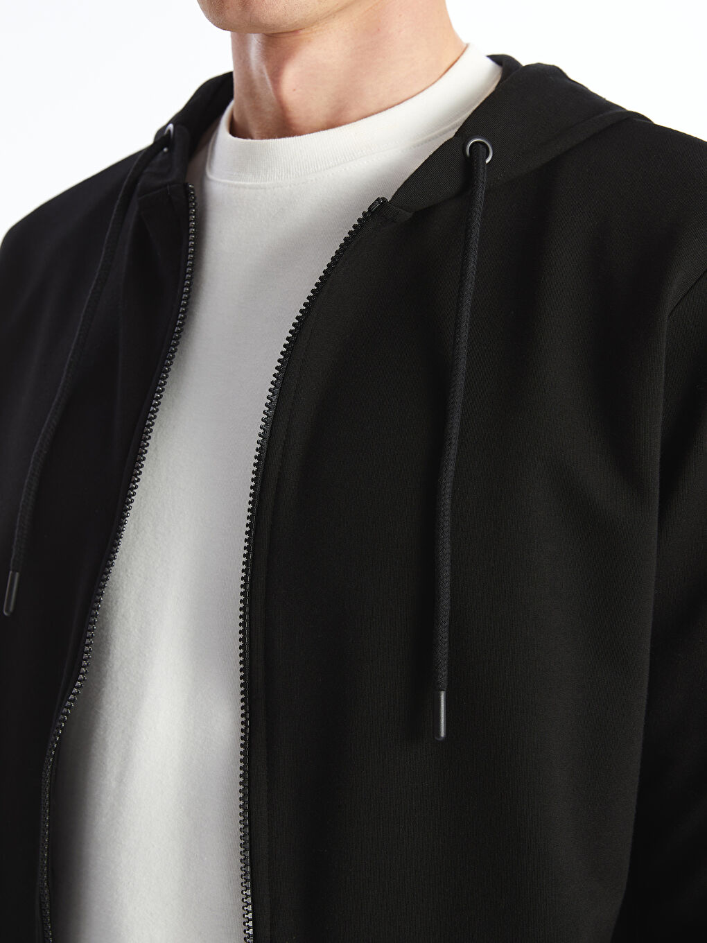 LCWAIKIKI Basic Hooded Long Sleeve Men's Zip-Up Sweatshirt -W52054Z8-CVL