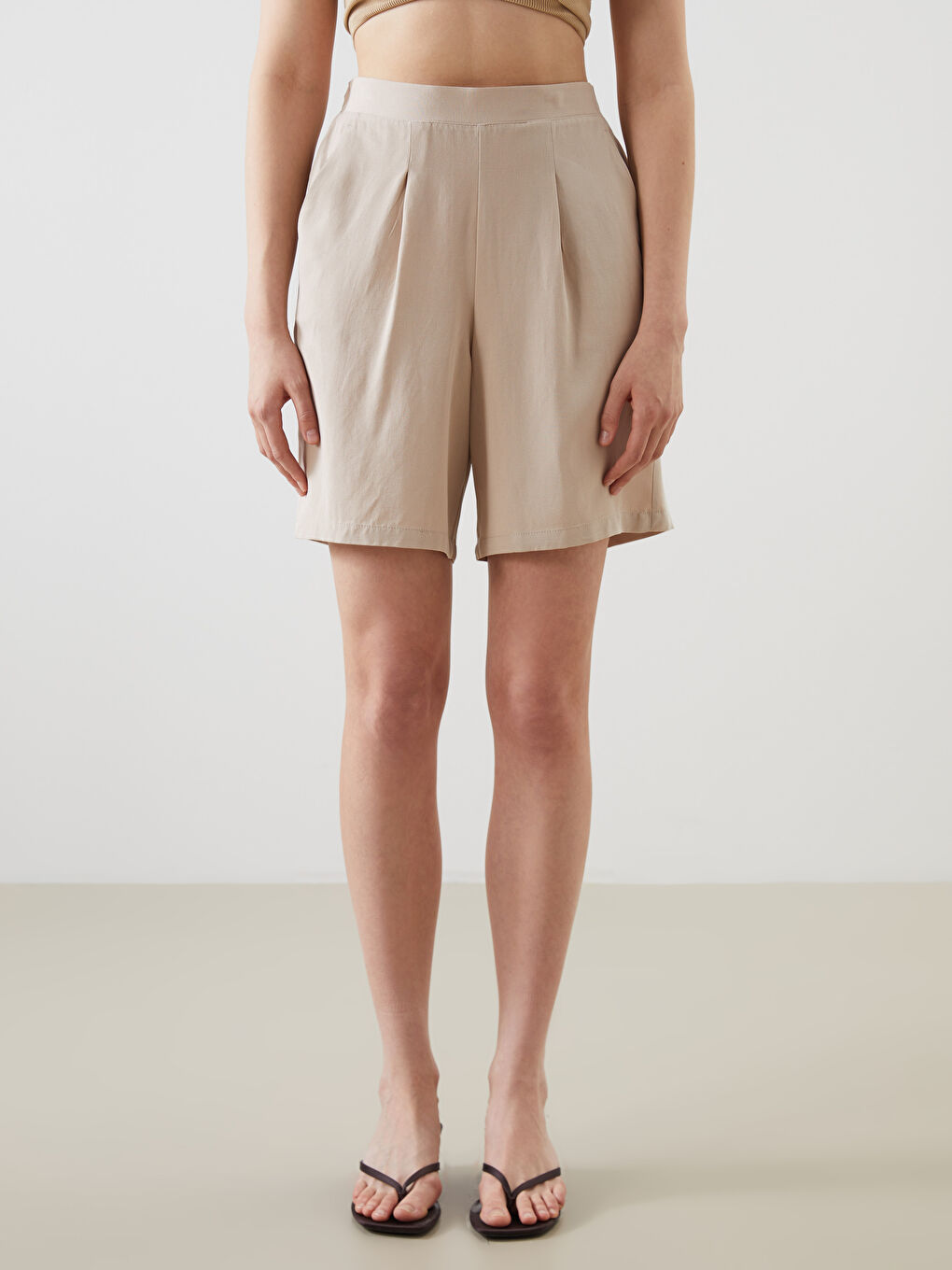 უბრალო ლინენის ნაზავი ქალებისთვის შორტები ელასტიური წელით-1