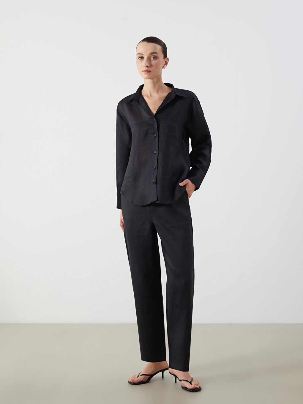LCWAIKIKI Classic 100% Linen Women's Elastic Waist Trousers -S5K576Z8-CVL