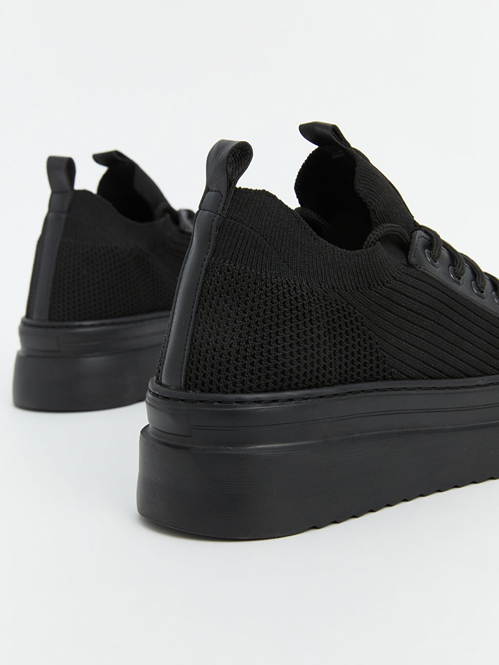 Siyah Bağcıklı Erkek Spor Ayakkabı-4