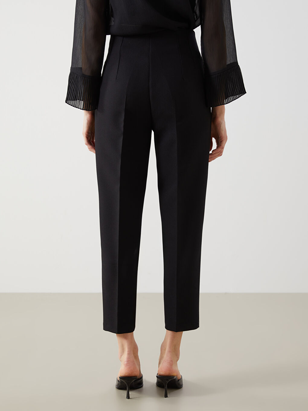 Standard Fit Women's Cigarette Trousers -S5K743Z8-CVL