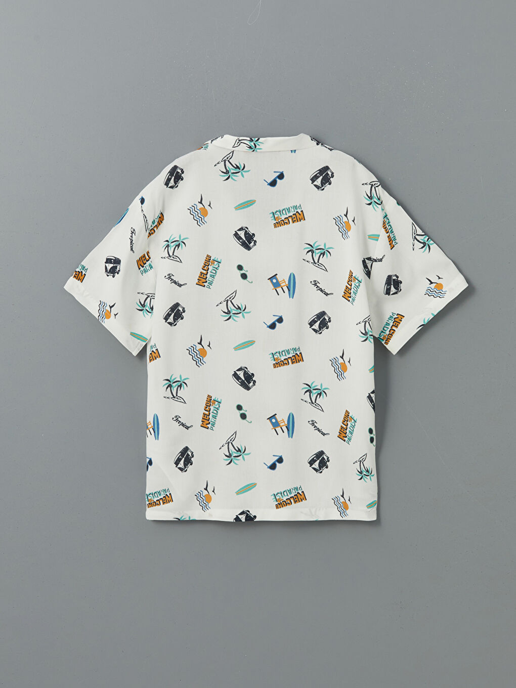 Beyaz Desenli Erkek Çocuk Gömlek-1