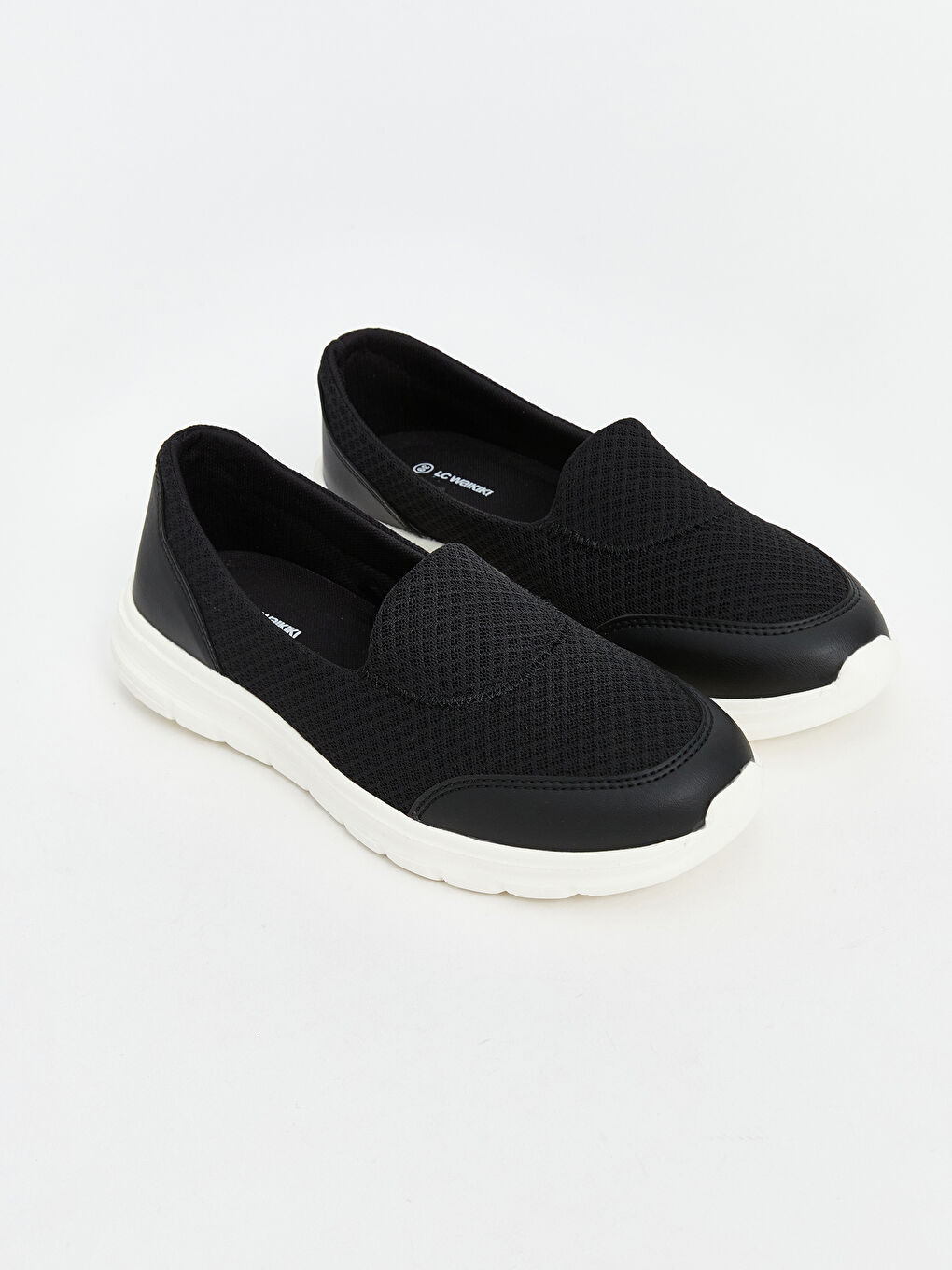 Siyah File Detaylı Kadın Spor Ayakkabı