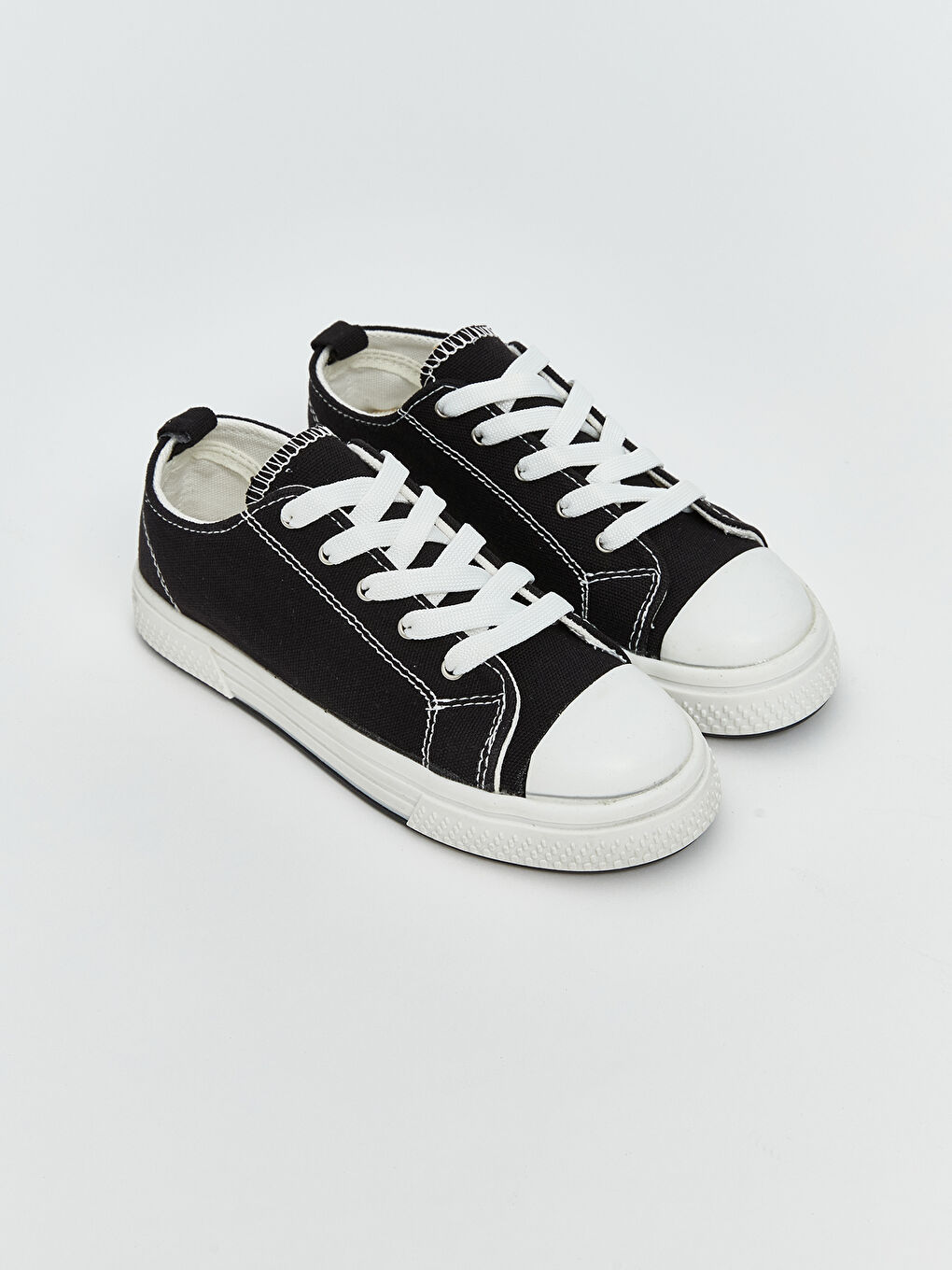 أحذية رياضية للبنات برباط LCW STEPS