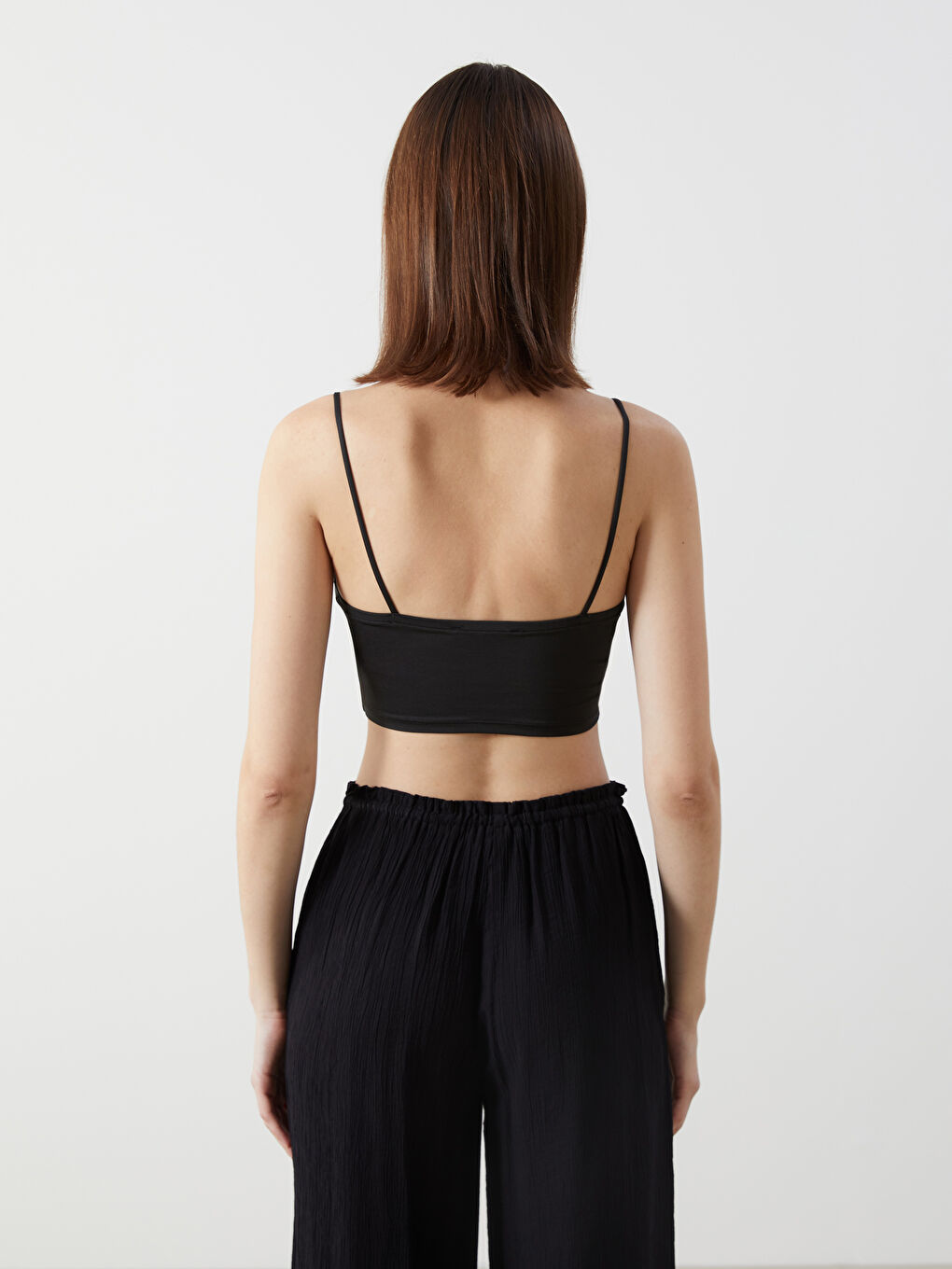 V-Neck Plain Strappy Women's Crop Top -S5K901Z8-CVL