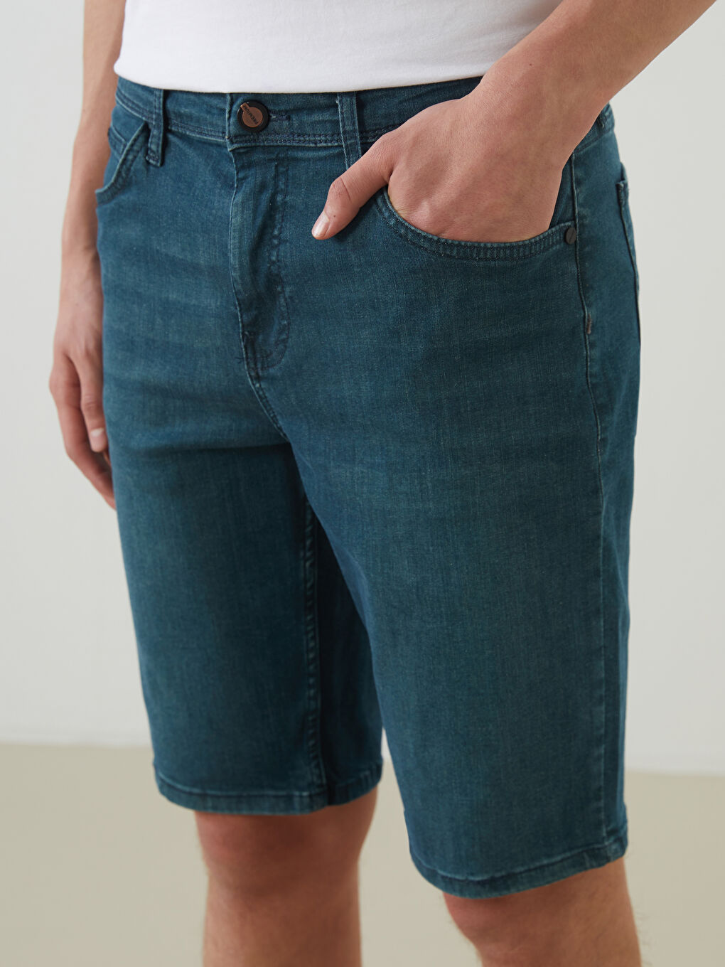 Slim Fit Men's Denim Shorts -S5K973Z8-333