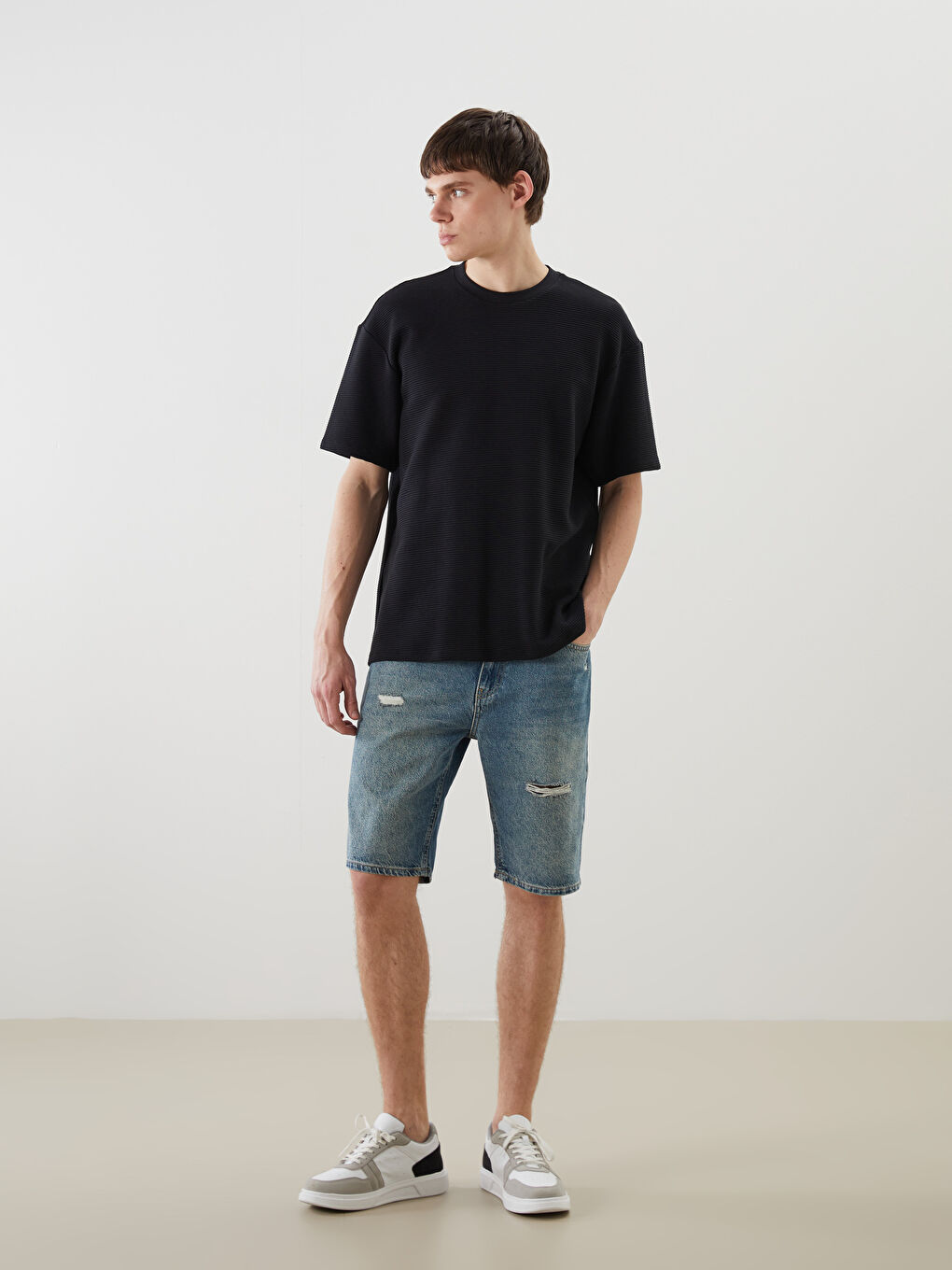 Standard Fit Men's Jean Shorts -S5K976Z8-333