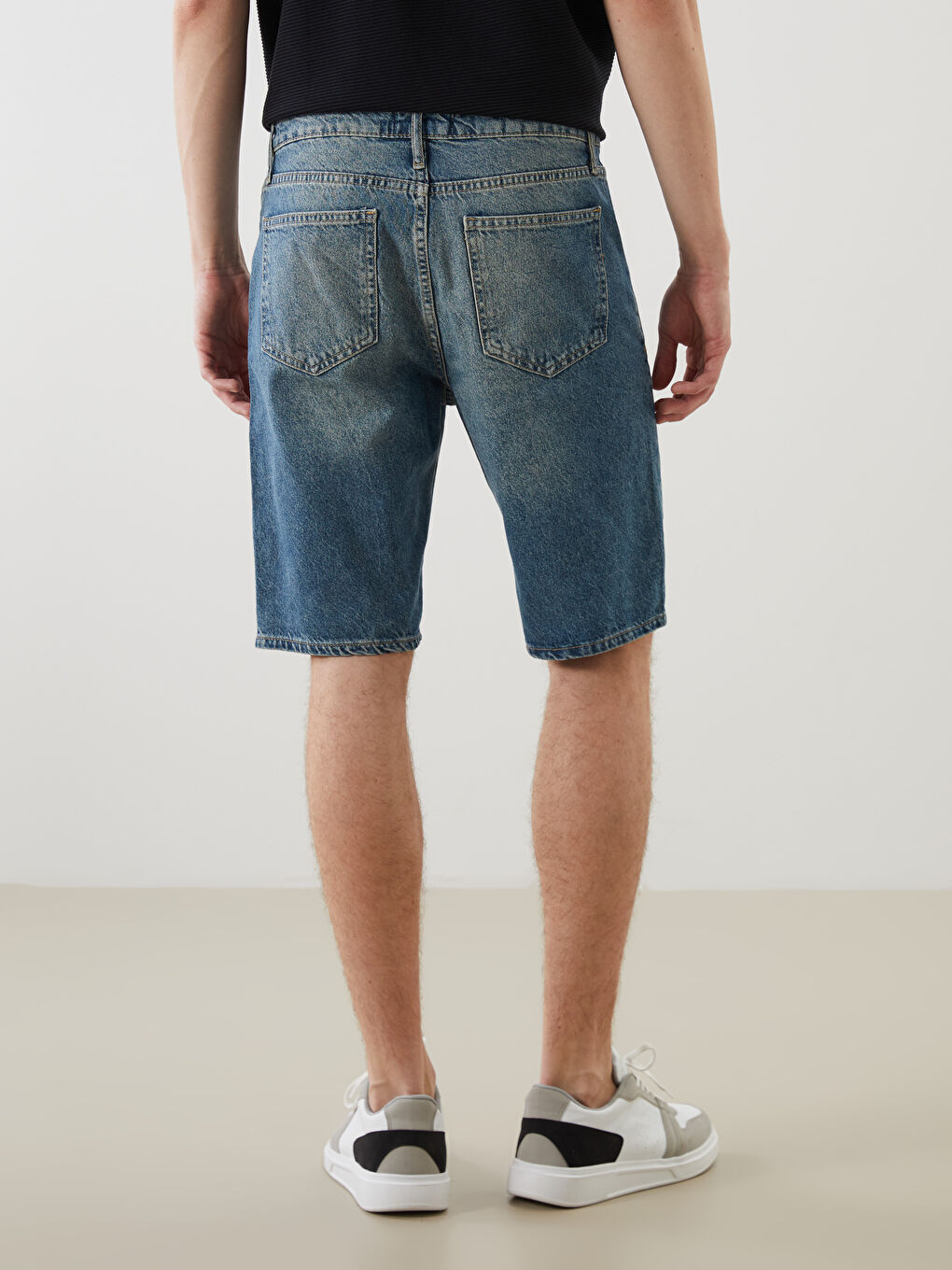 Standard Fit Men's Jean Shorts -S5K976Z8-333