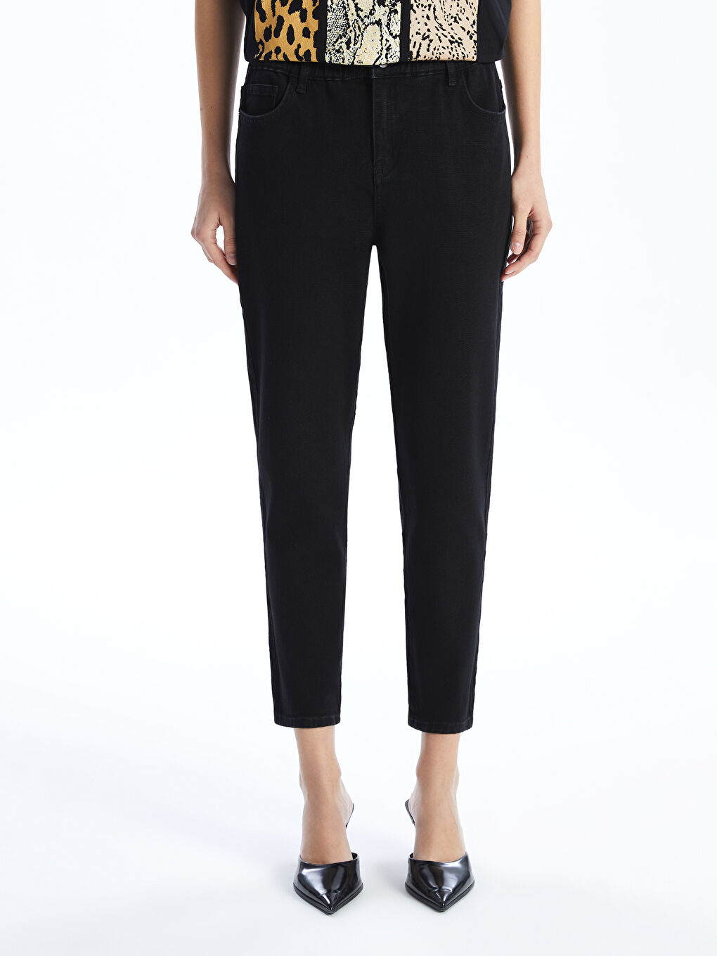 LCWAIKIKI Classic Elasticated Waist Slim Mom Women's Jeans -W52394Z8-J0F