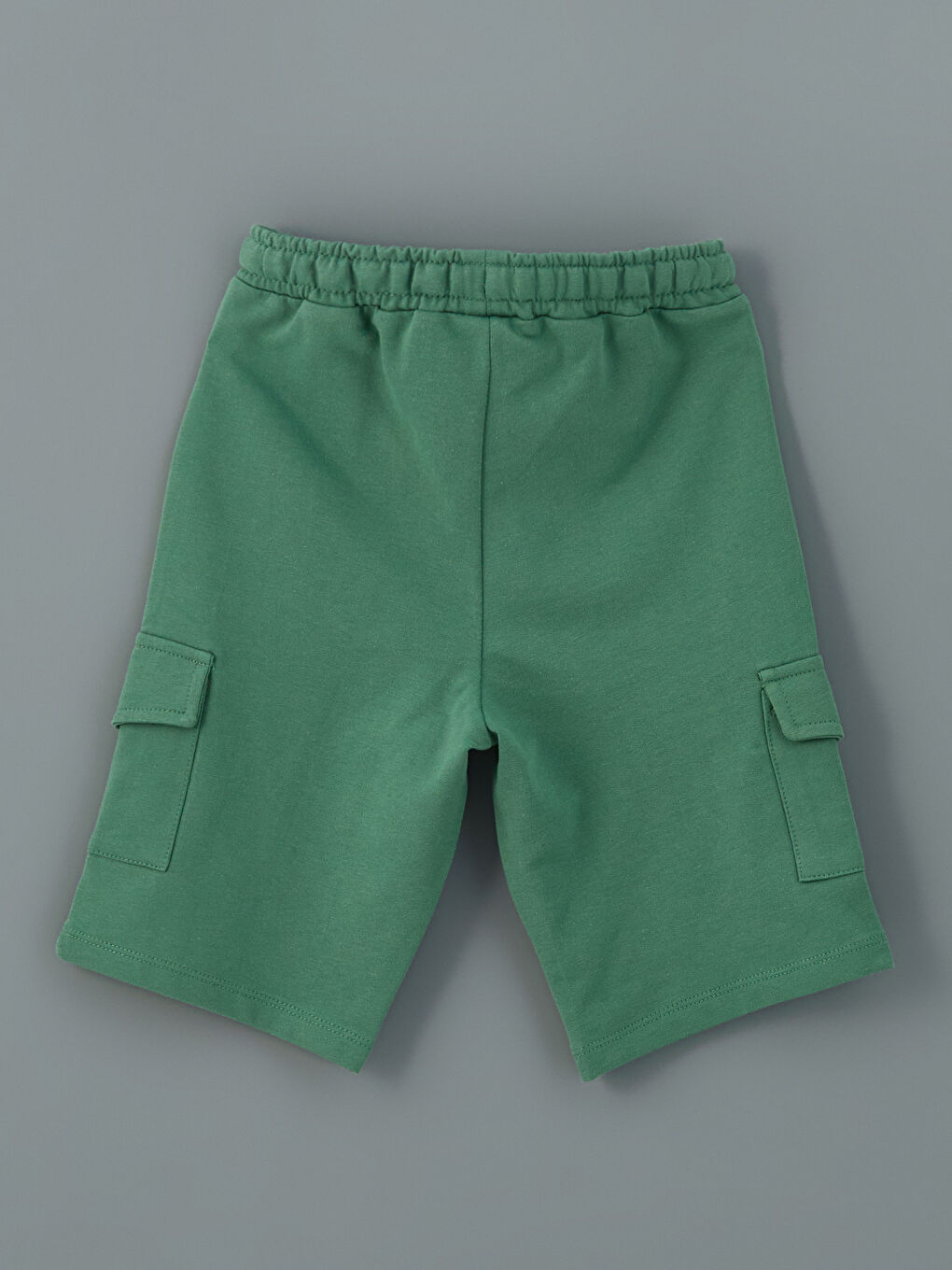 Yeşil Beli Lastikli Basic Erkek Çocuk Şort-1