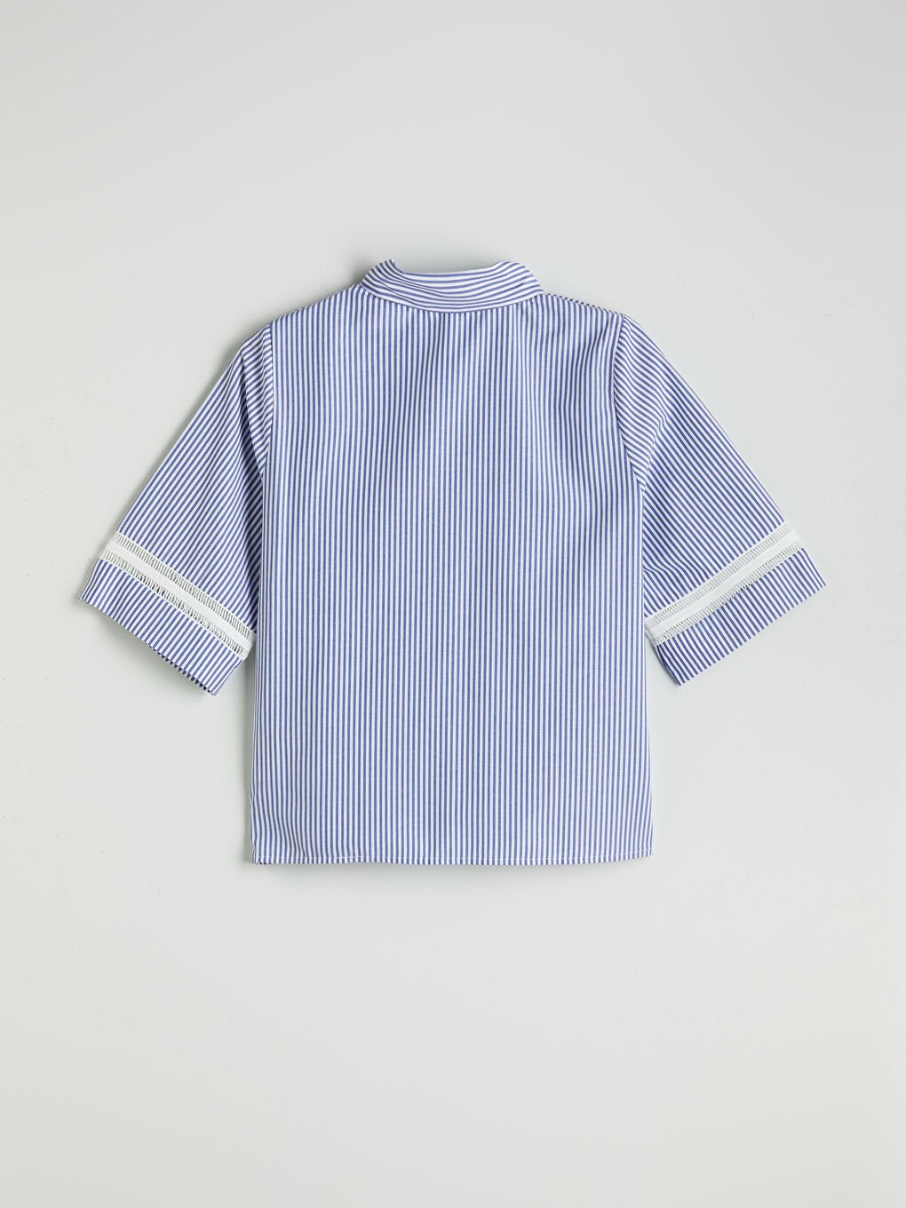 Mavi Çizgili Kadın Gömlek-5