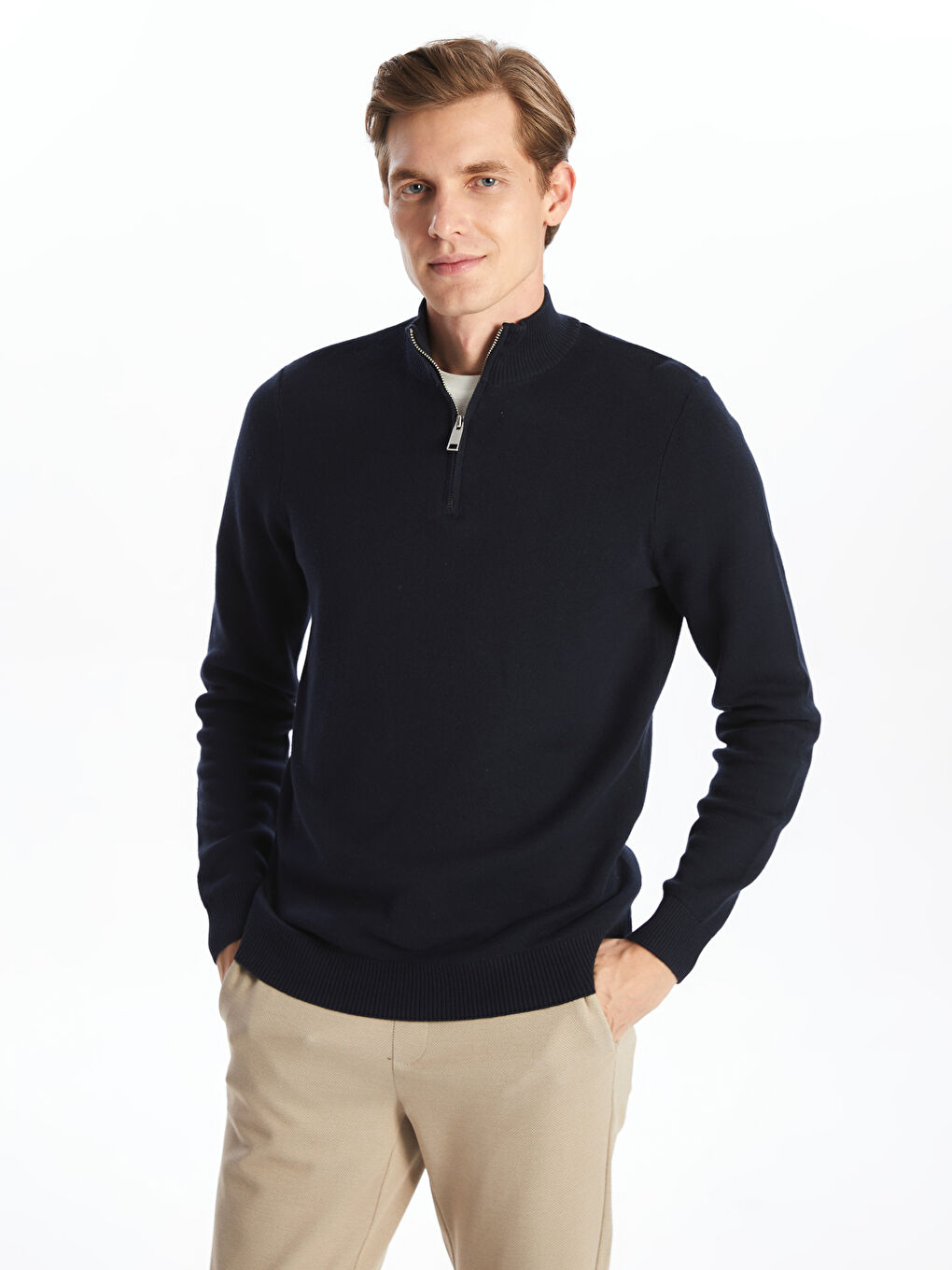 LCWAIKIKI Classic Funnel Neck Long Sleeve Men's Knitwear Sweater -W52460Z8-RFH