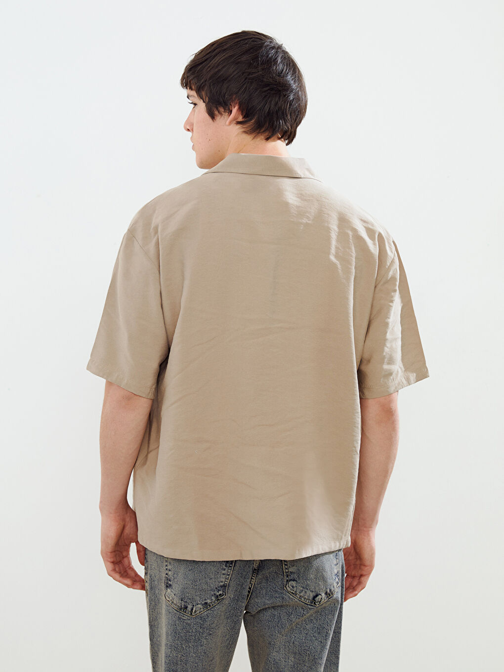 Kahverengi Regular Fit Kısa Kollu Erkek Gömlek-3