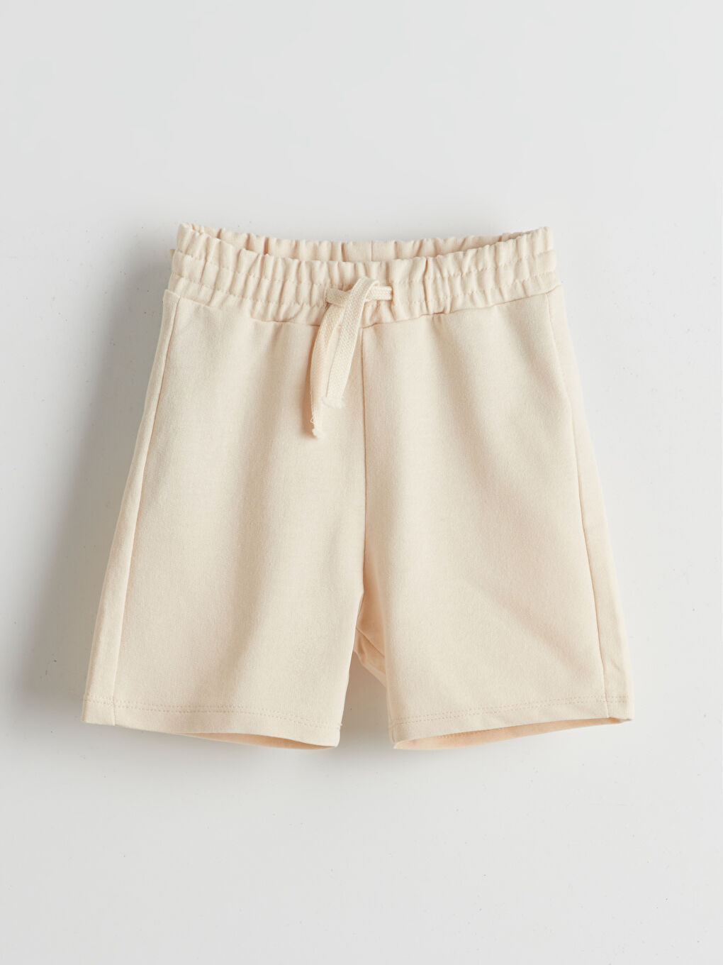 Bej Beli Lastikli Erkek Çocuk Şort