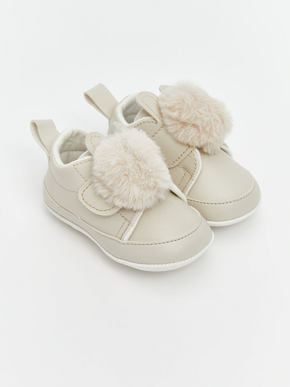 أحذية داخلية بيج طفلة