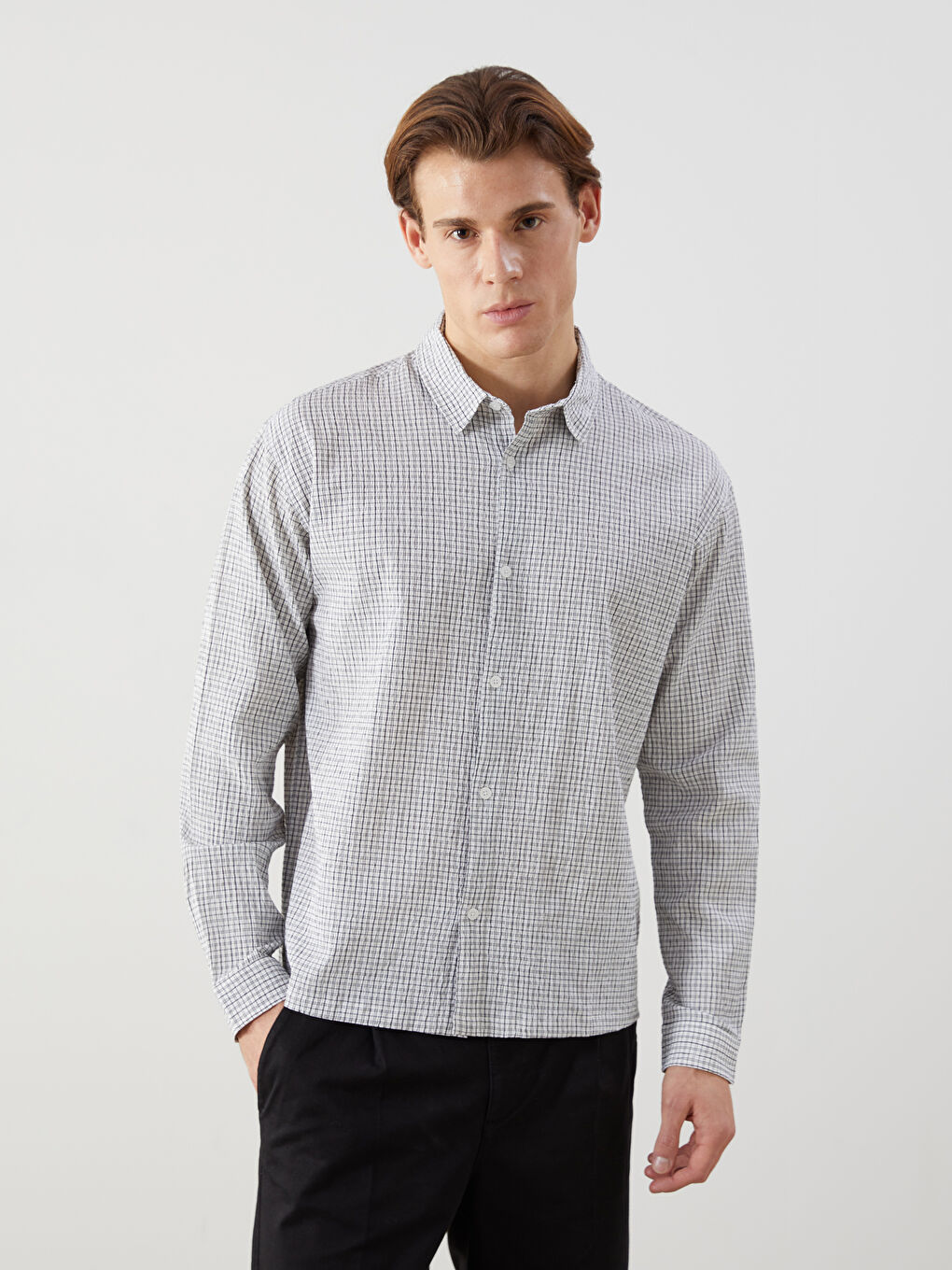 Beyaz Regular Fit Uzun Kollu Desenli Erkek Gömlek