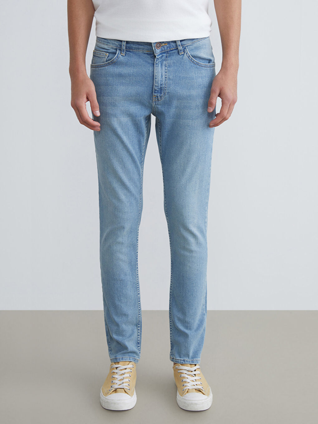 LCW Jeans ٧٧٠ جینزی زۆر باریک بۆ پیاوان -S5KC82Z8-H45